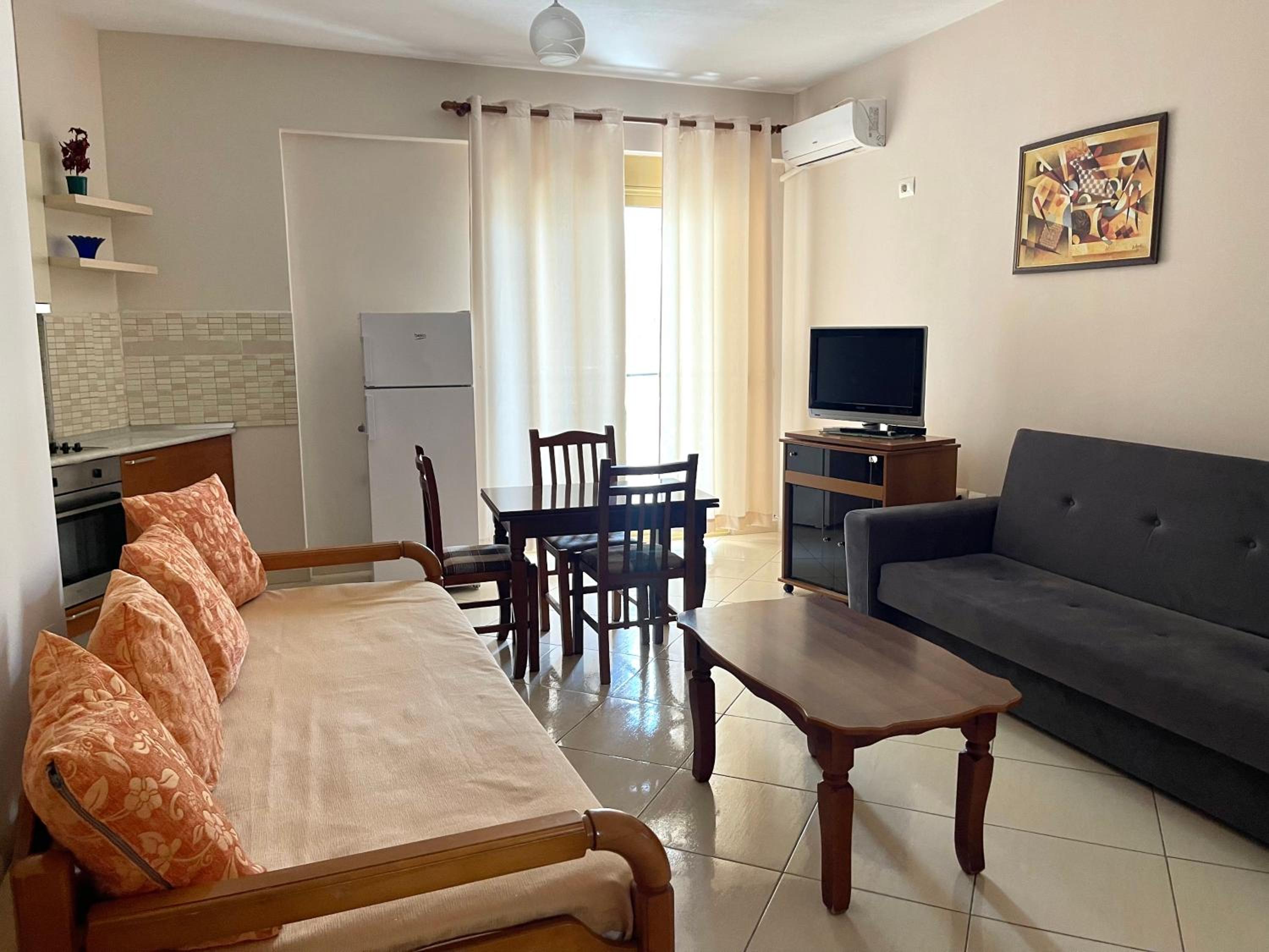 Deni Apartment
