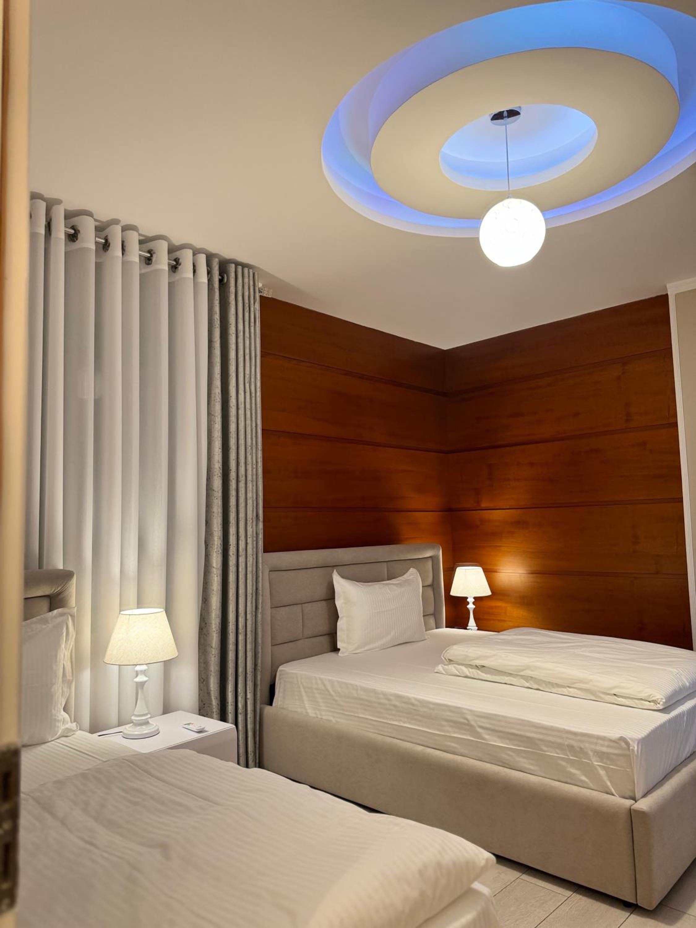 SUN TOWER LUXURY SUITE-VIEW FROM of TIRANA CENTER