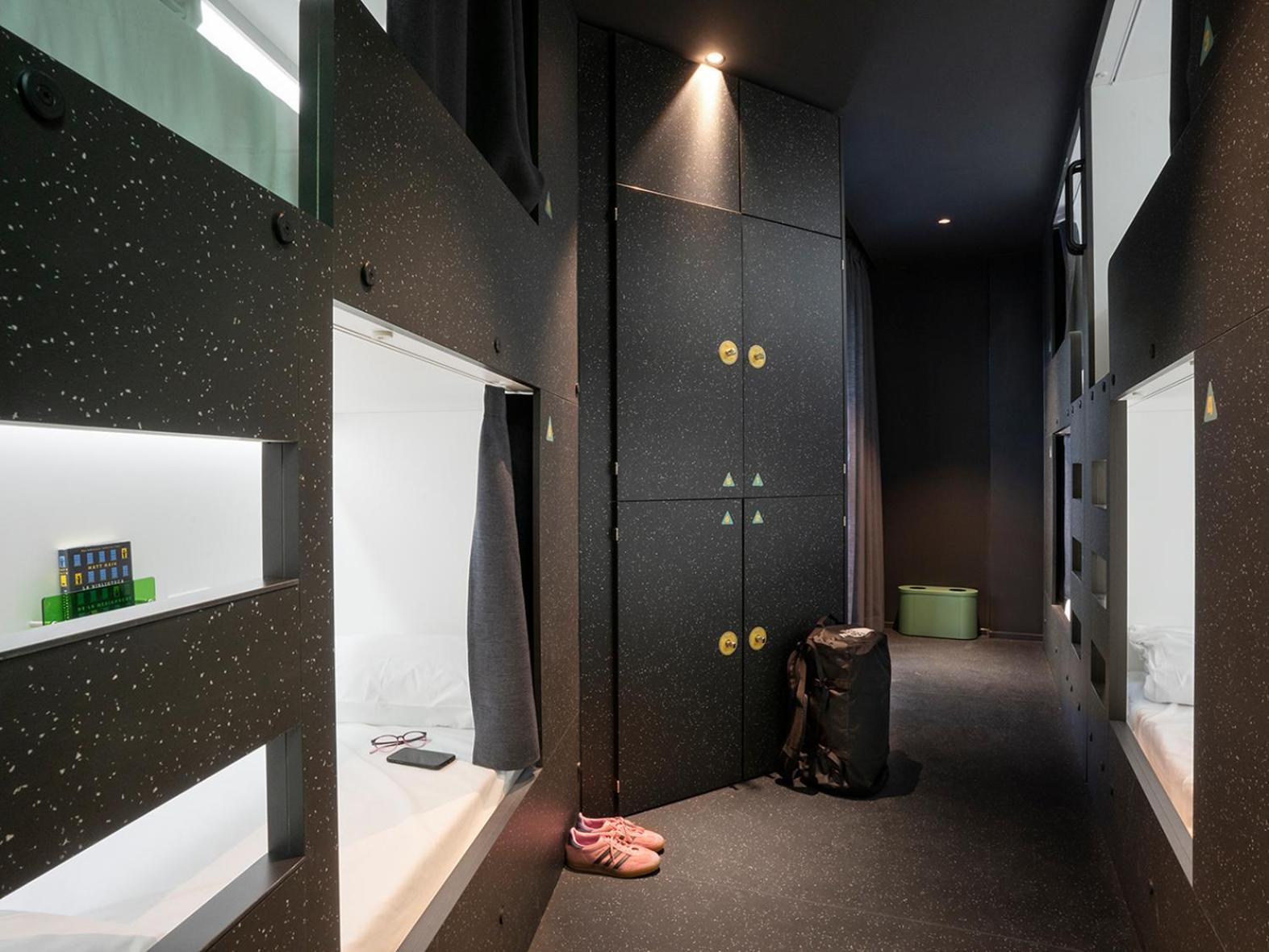 AMISTAT City Hostel Barcelona 3