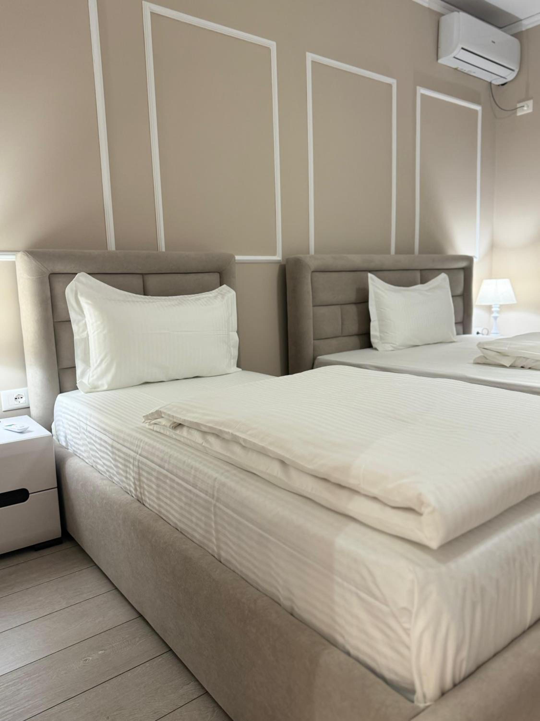 SUN TOWER LUXURY SUITE-VIEW FROM of TIRANA CENTER