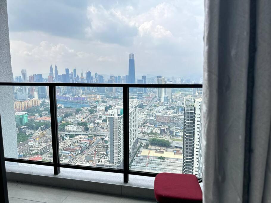 Luxury Studio Apartment with Balcony A5310St