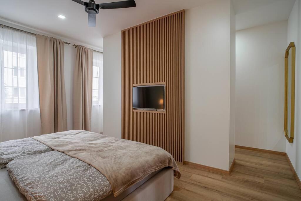 Charming 2-bedroom apartment in the wider center of Bratislava view 3