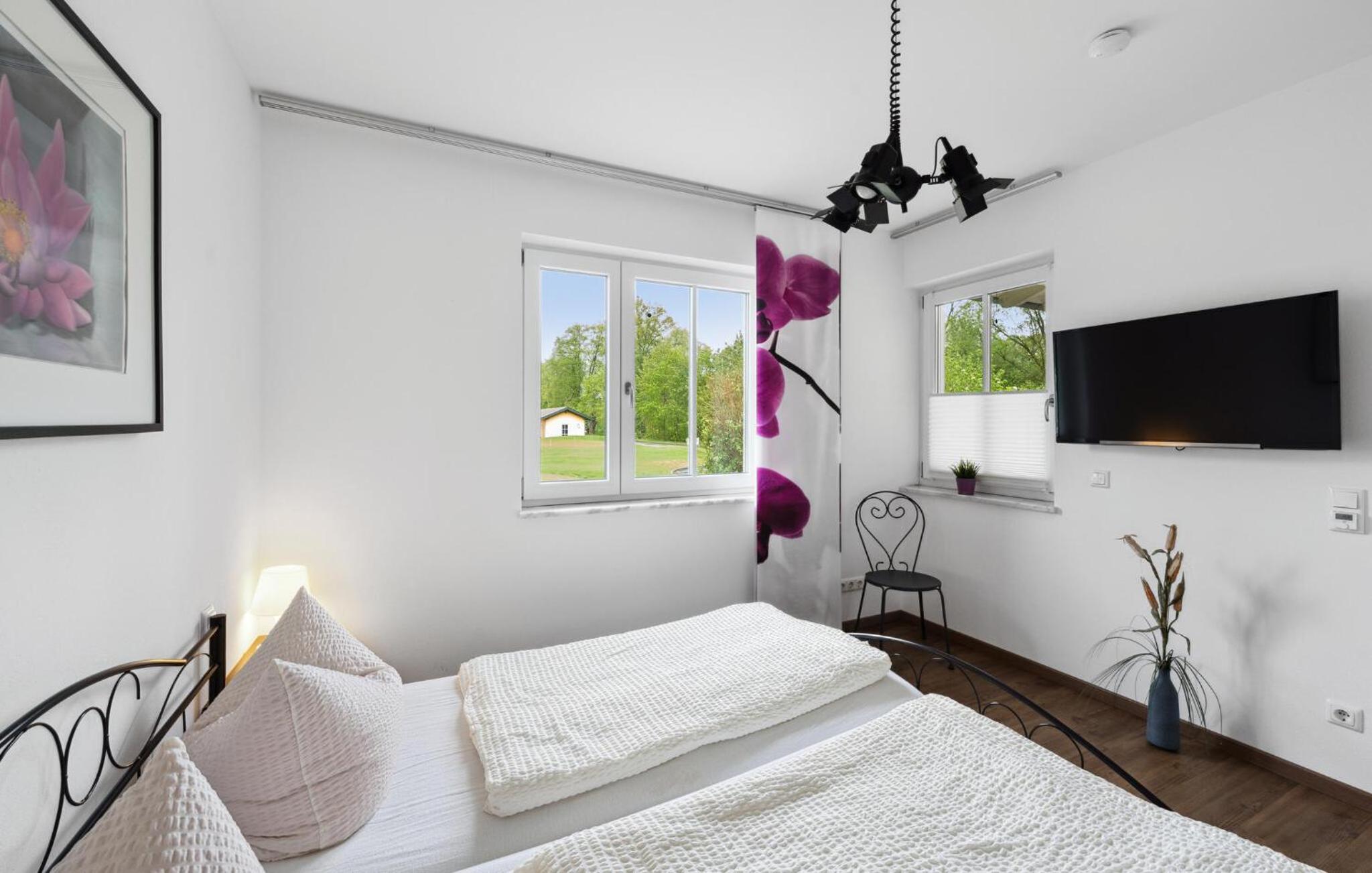 2 Bedroom Nice Home In Rotthalmünster