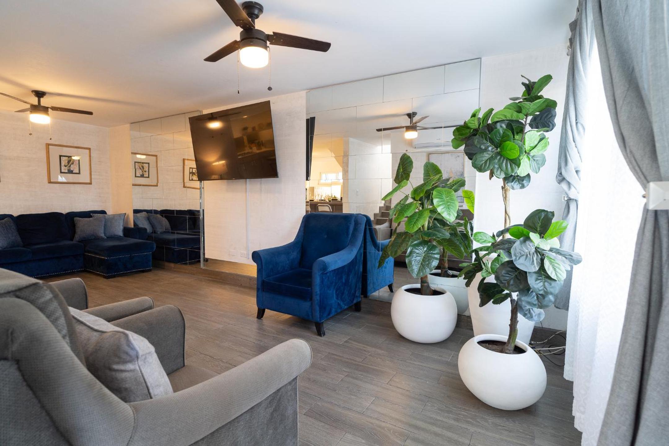 lounge