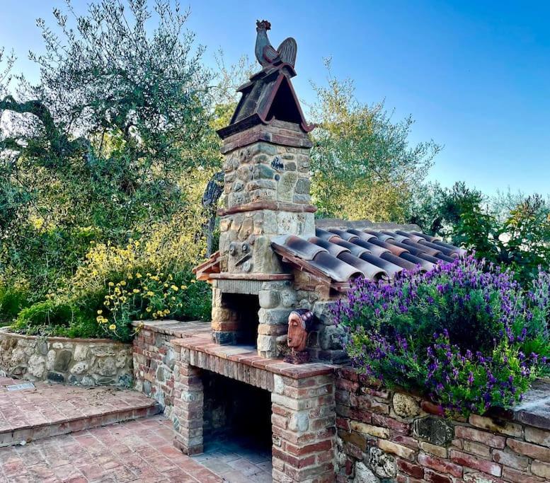 Tuscan cottage with an heavenly view view 5