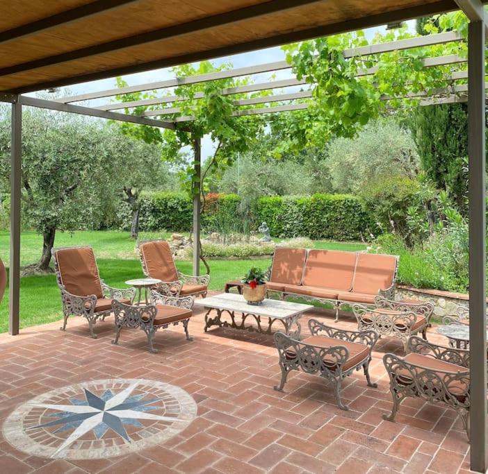 Tuscan cottage with an heavenly view view 4