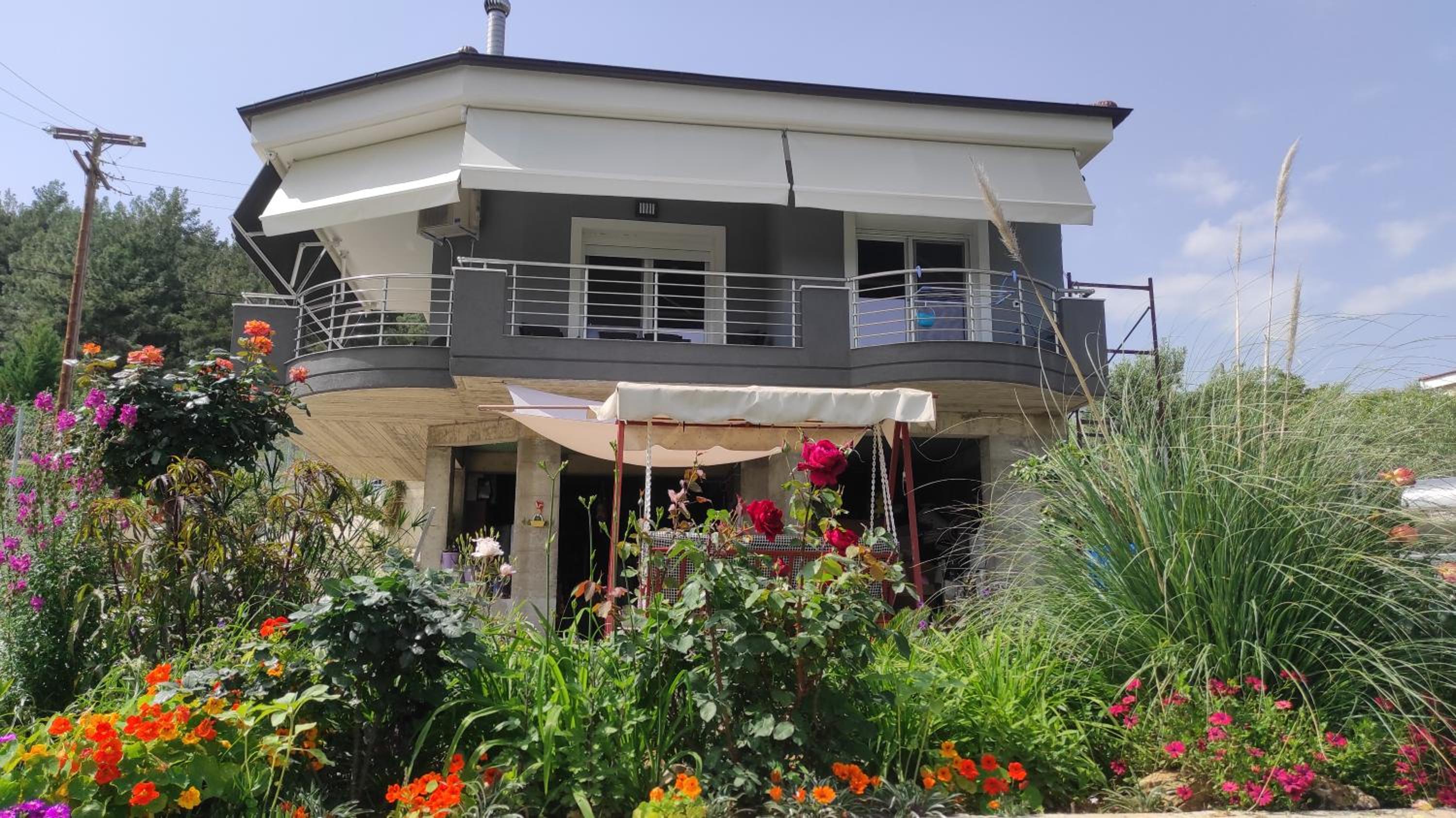 Sountou home