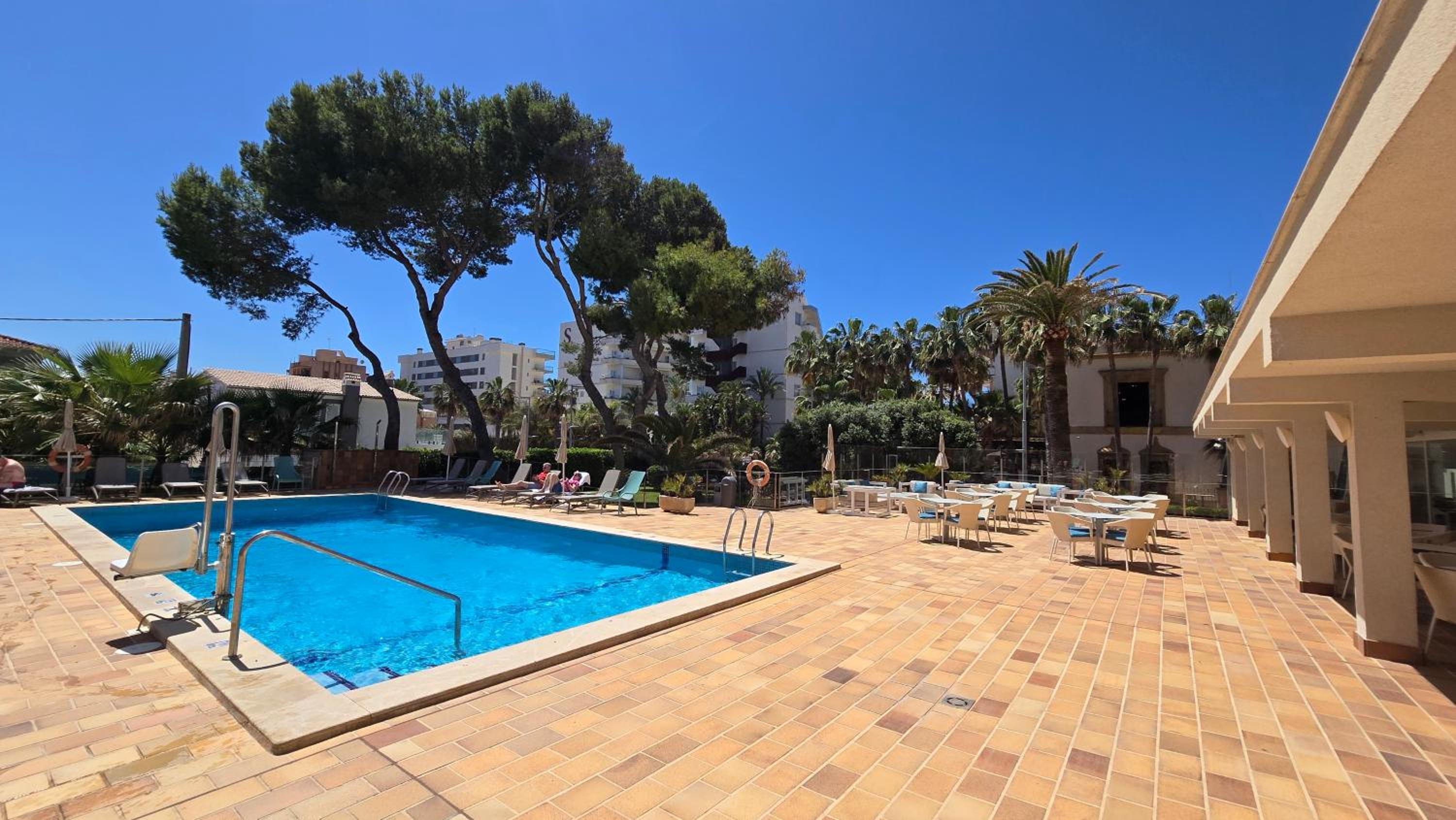 Playa de Palma Vacations - Leman Hotel y Apartamentos - Property Image 3