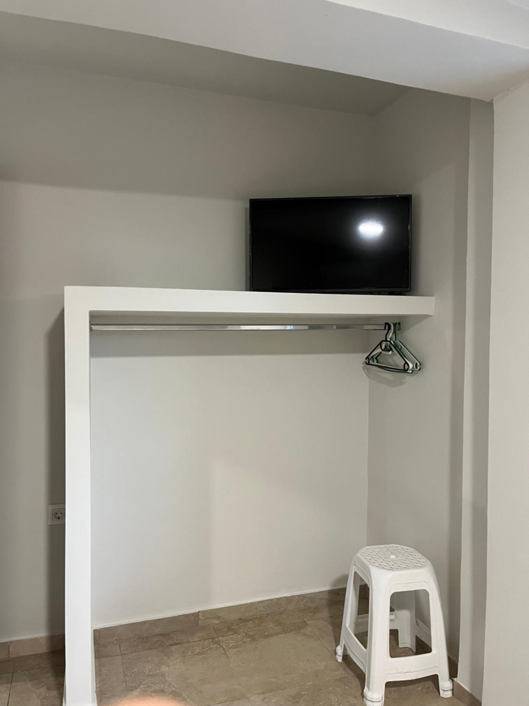 Photo 42