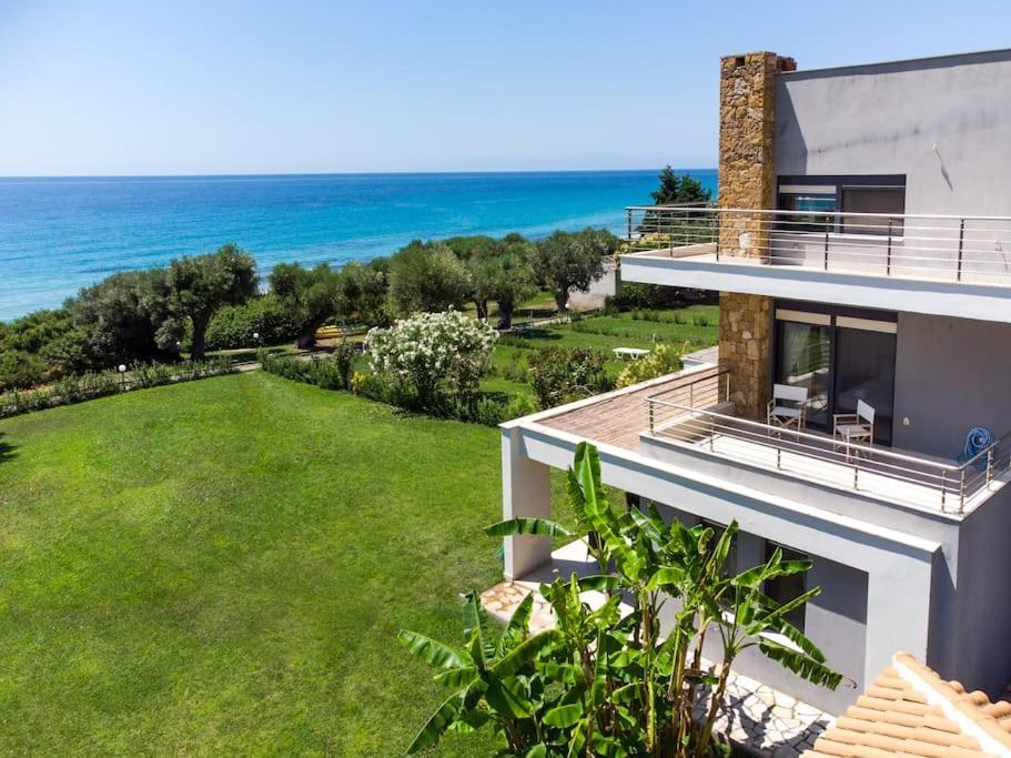Seaside Villa in Chalkidiki