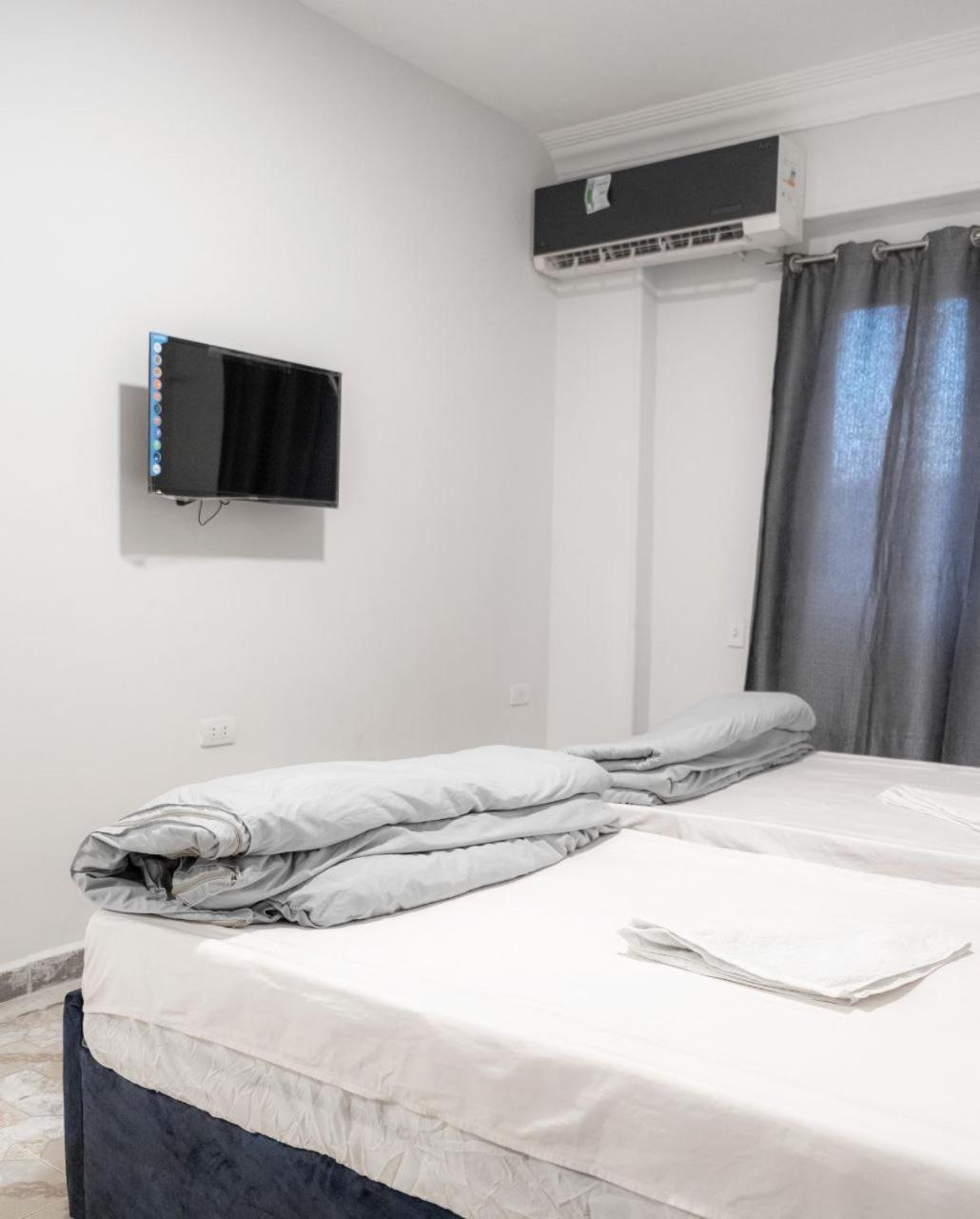 Beko pyramids inn