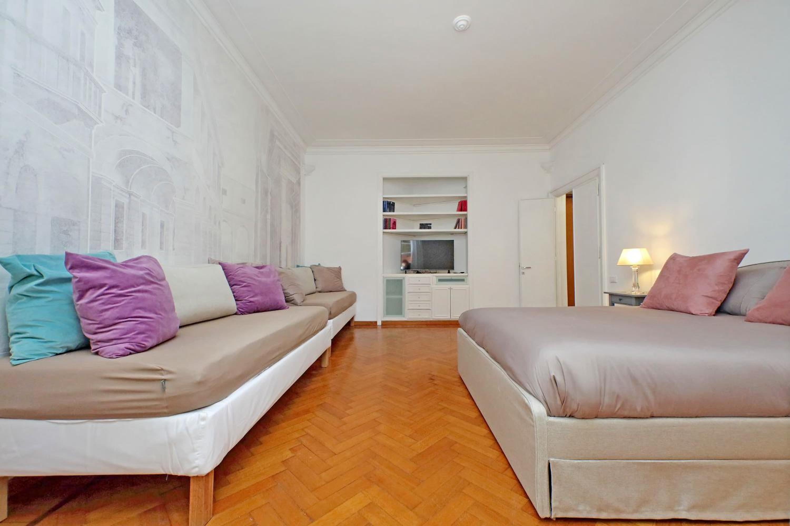Charme e Style: Splendid Apartment with 2 Bedrooms