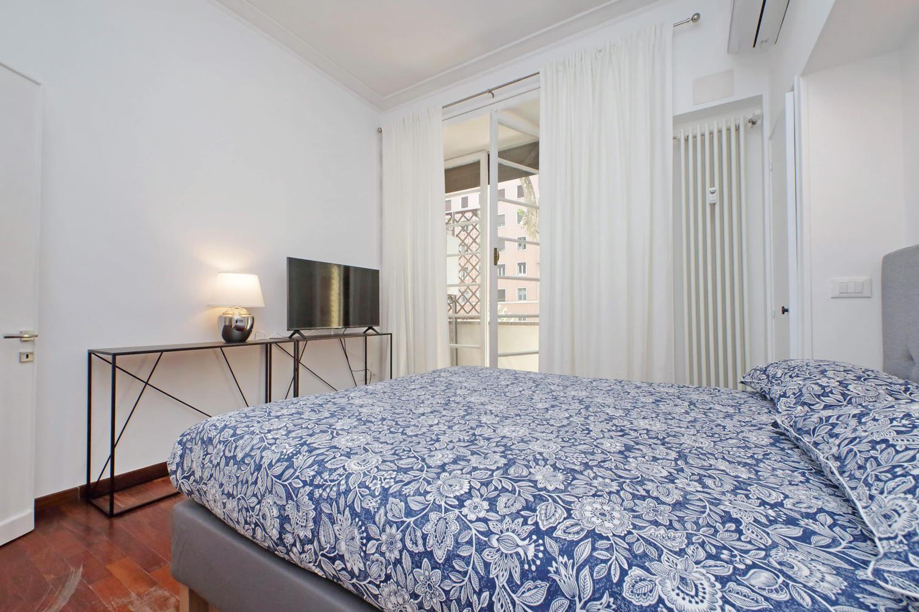 Charme e Style: Splendid Apartment with 2 Bedrooms