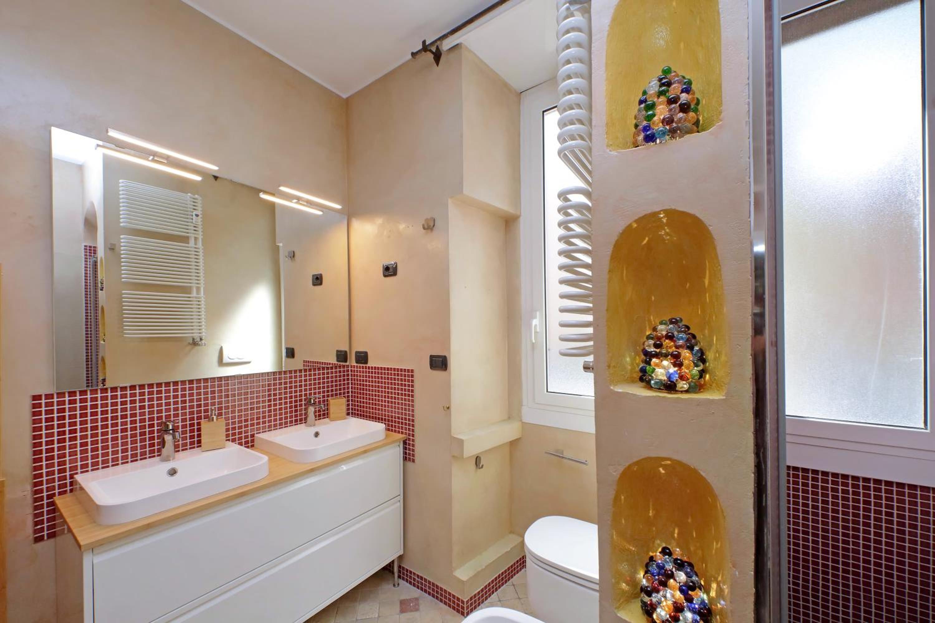 Charme e Style: Splendid Apartment with 2 Bedrooms
