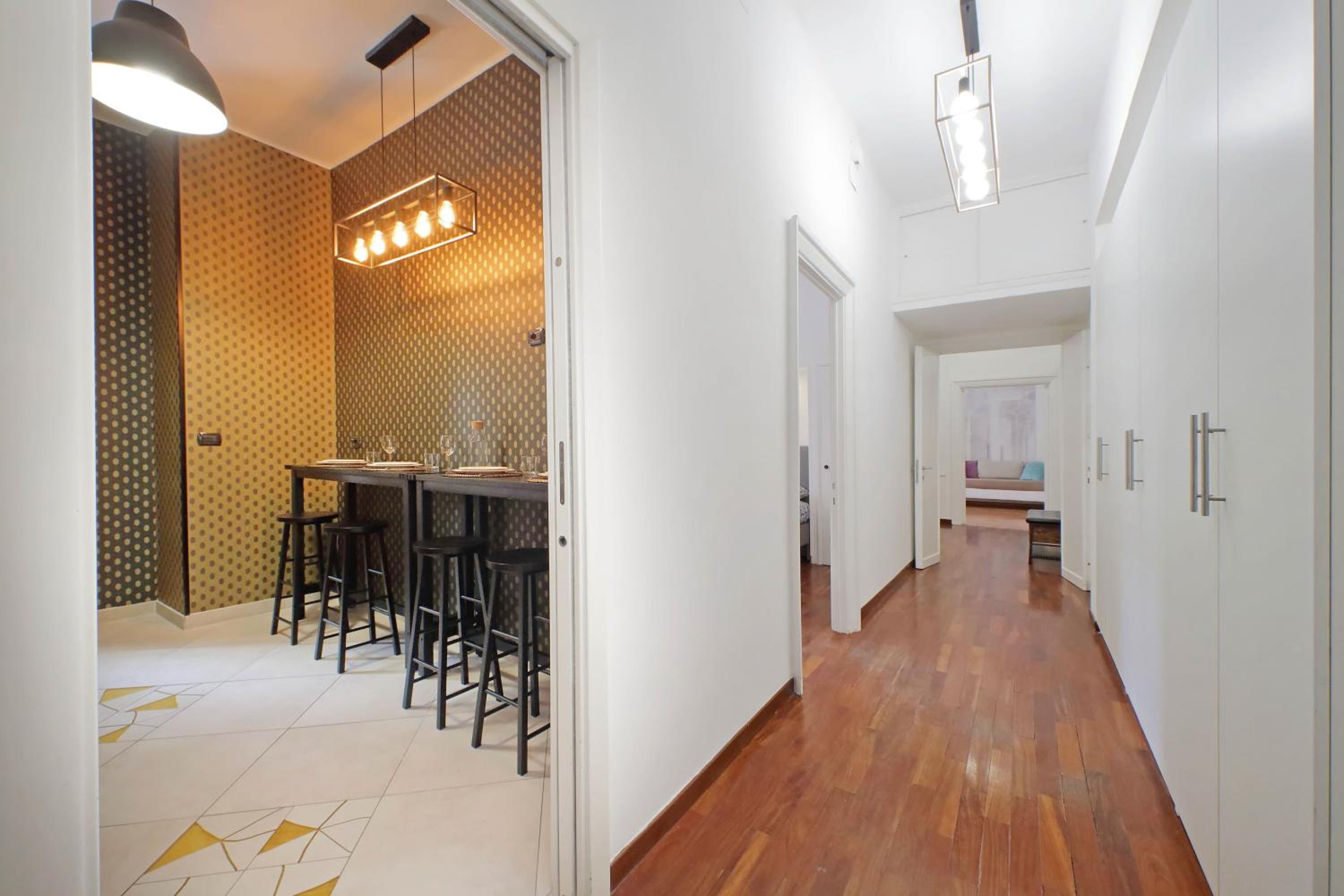 Charme e Style: Splendid Apartment with 2 Bedrooms