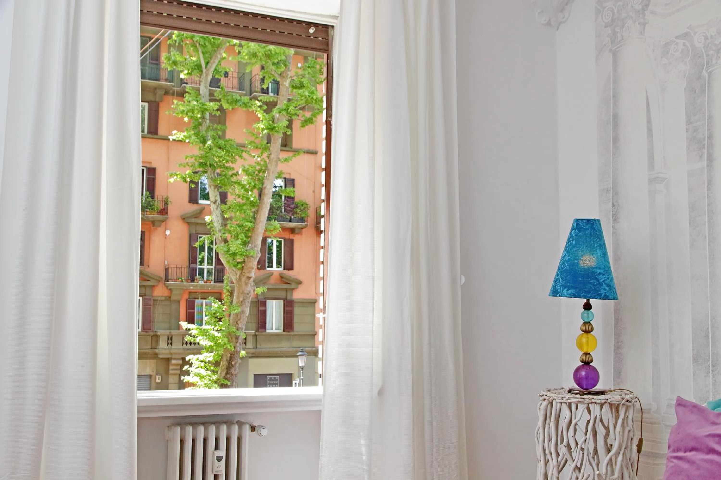 Charme e Style: Splendid Apartment with 2 Bedrooms