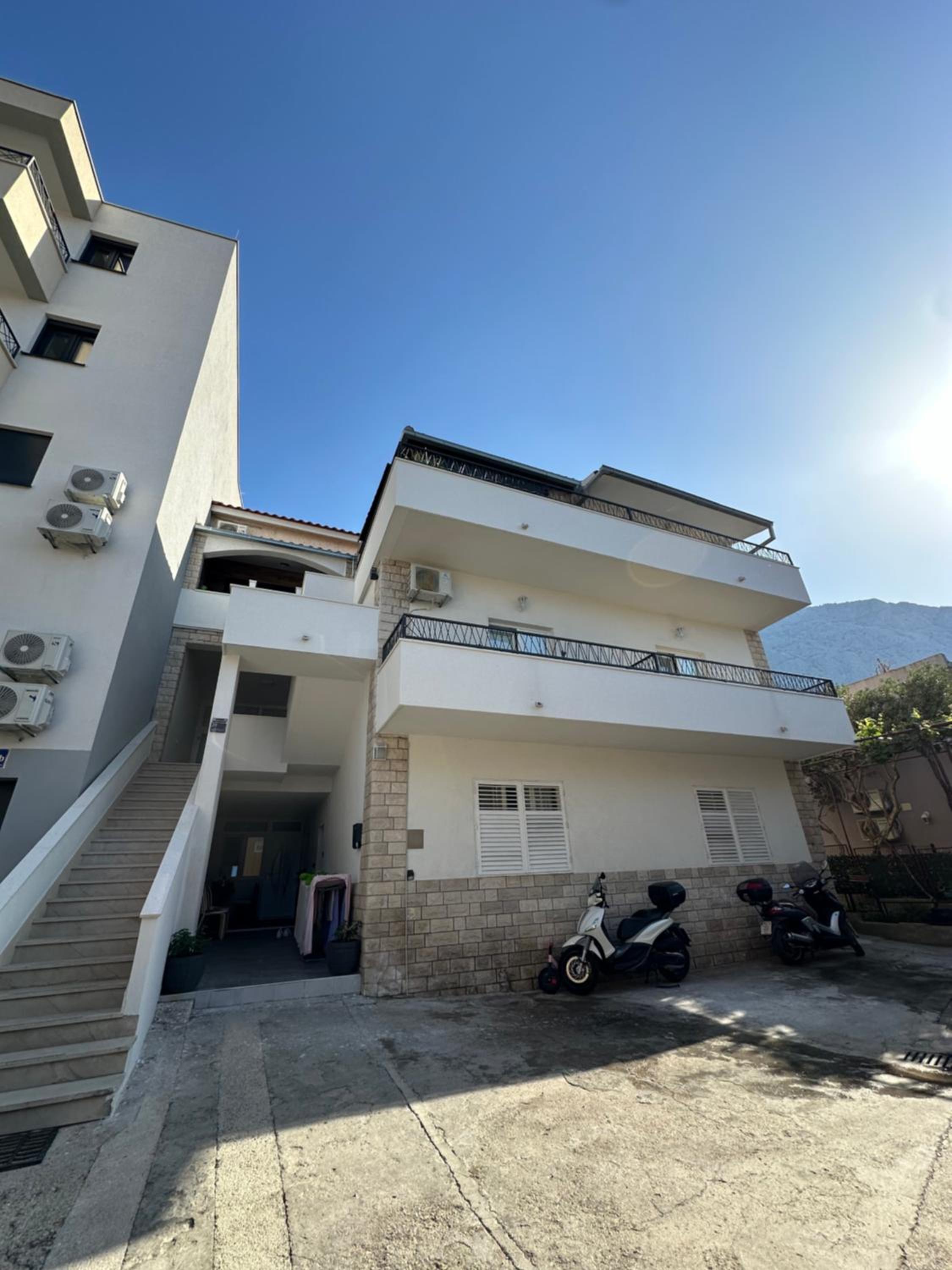 Luxury Residence Nea