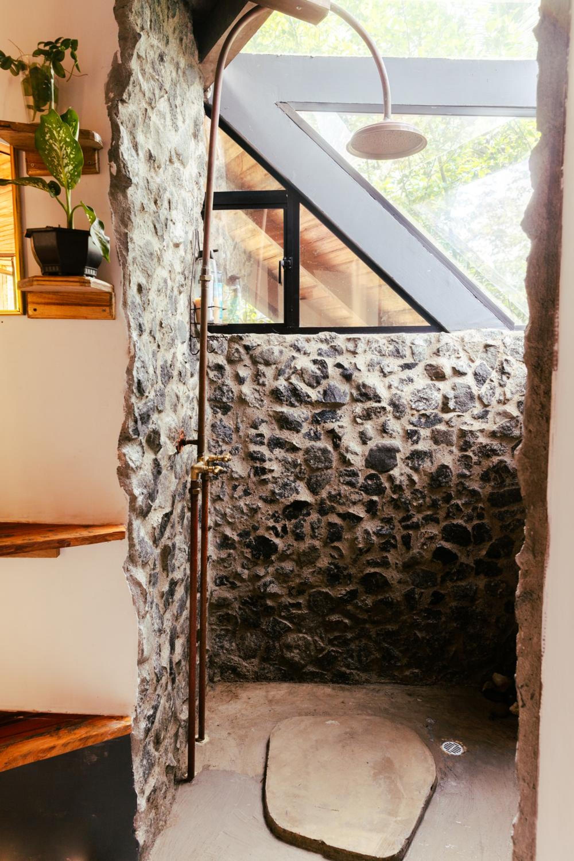 Almara House