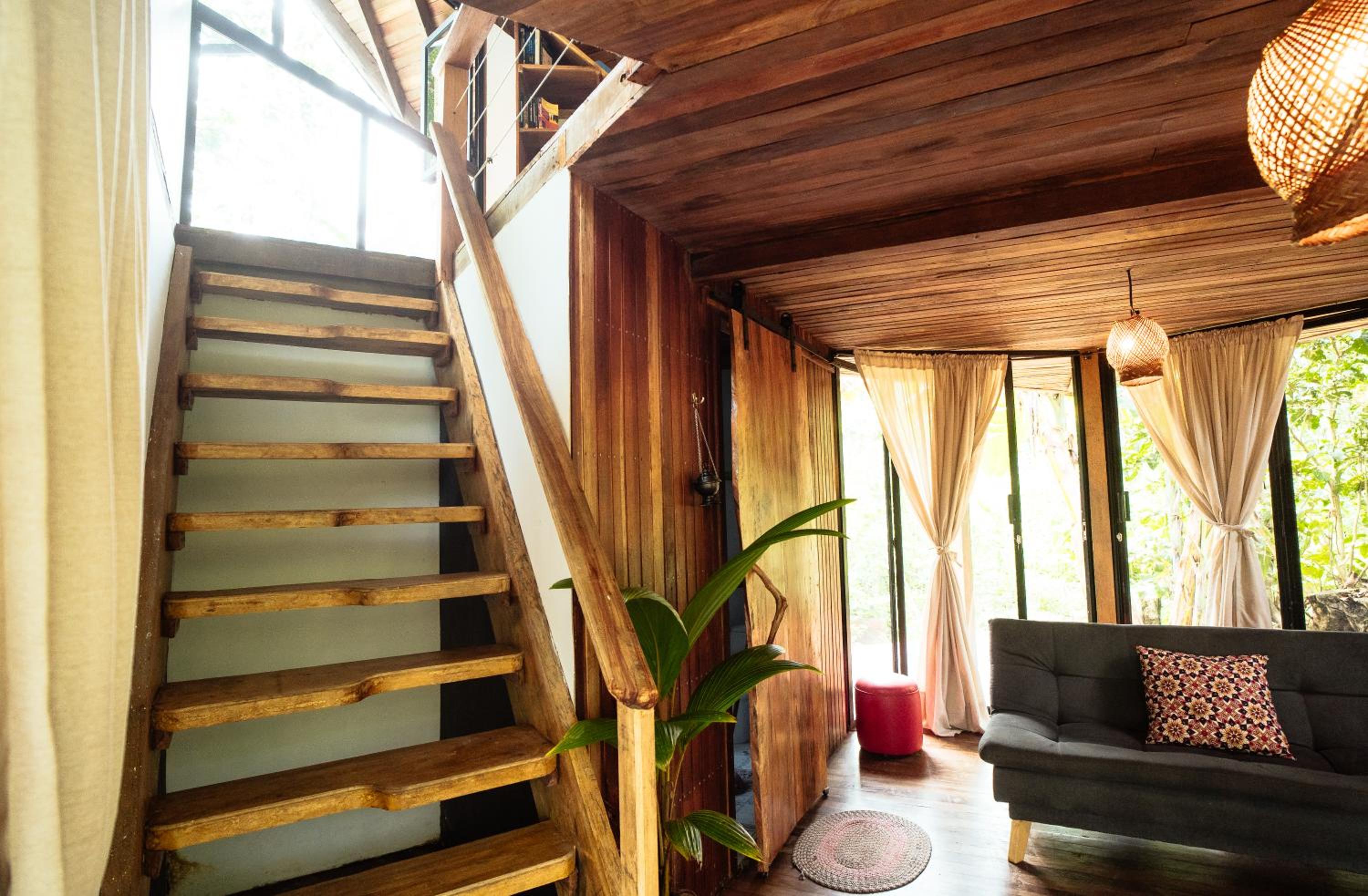 Almara House