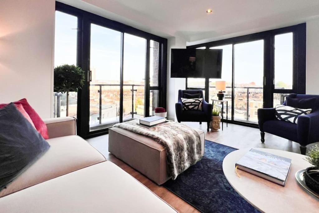The View - Kensington