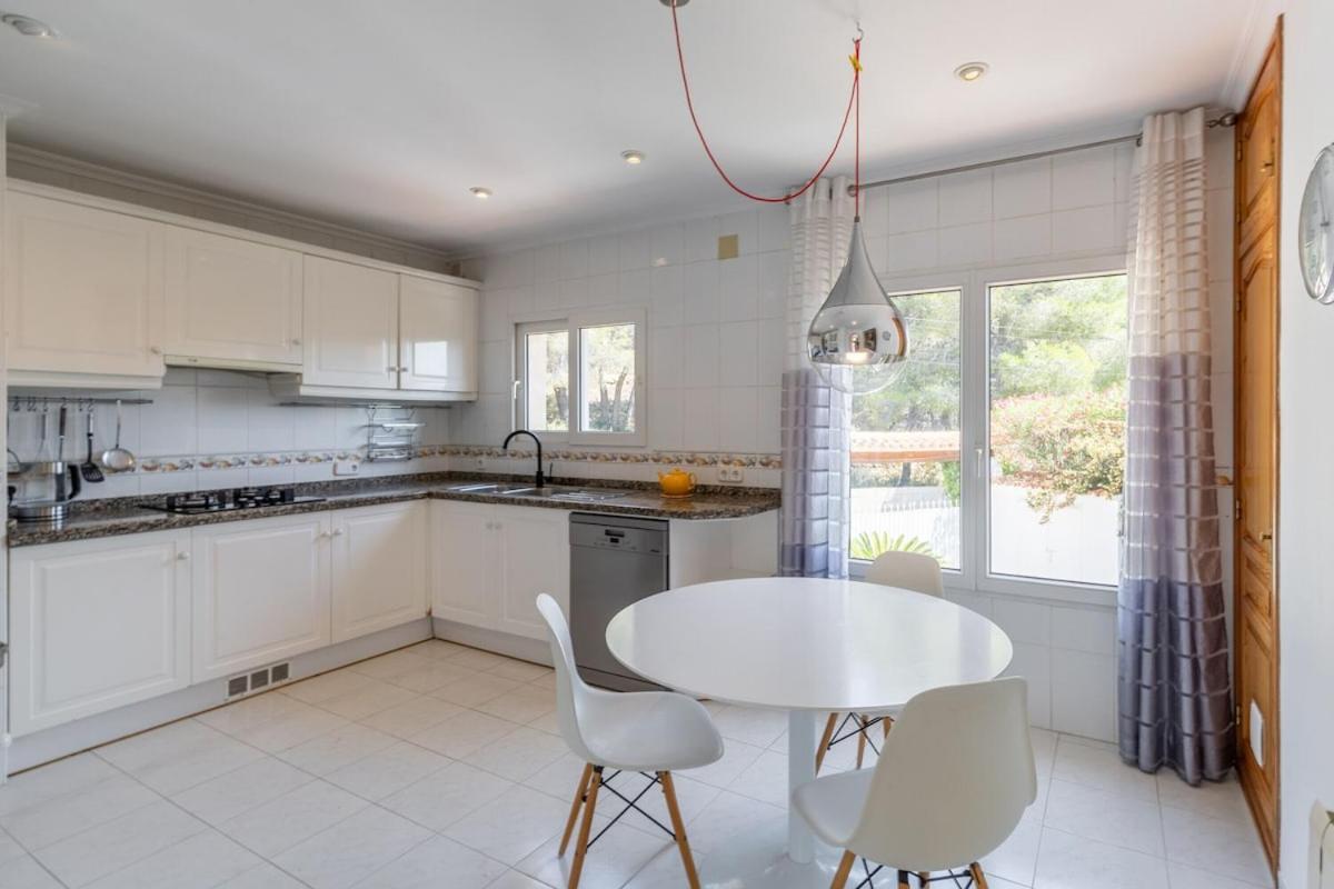 Casa Olivo By Mandalay Rentals