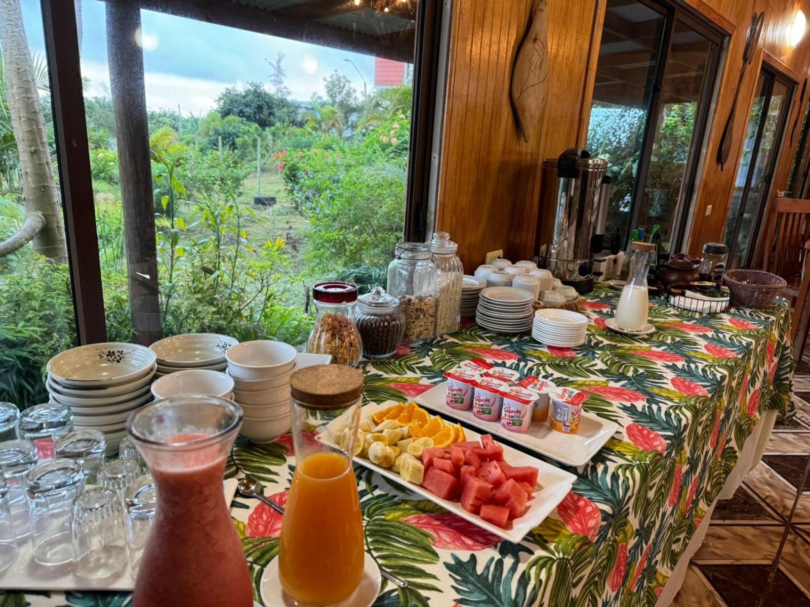 Teanehi Bed & Breakfast