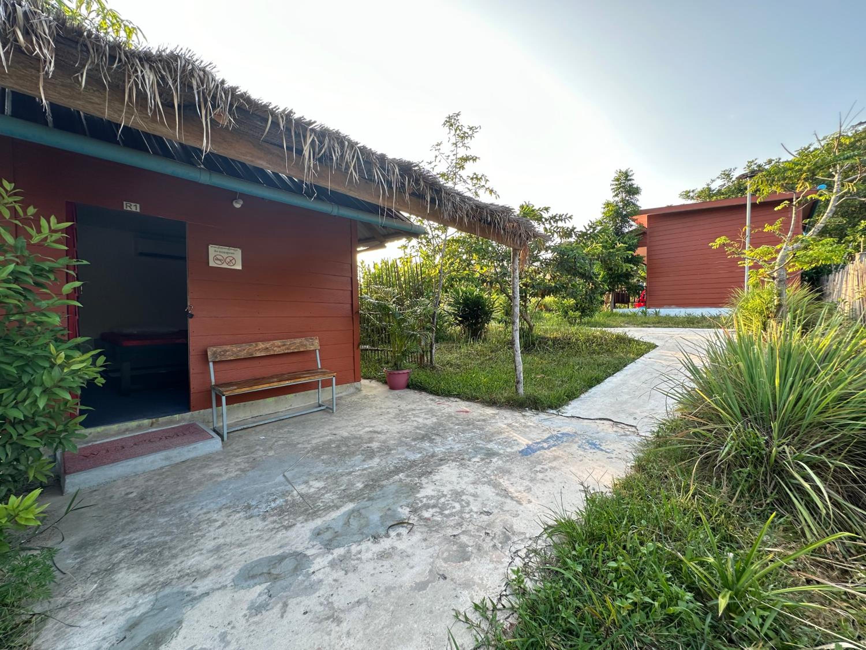 Maloop Cafe Bungalow