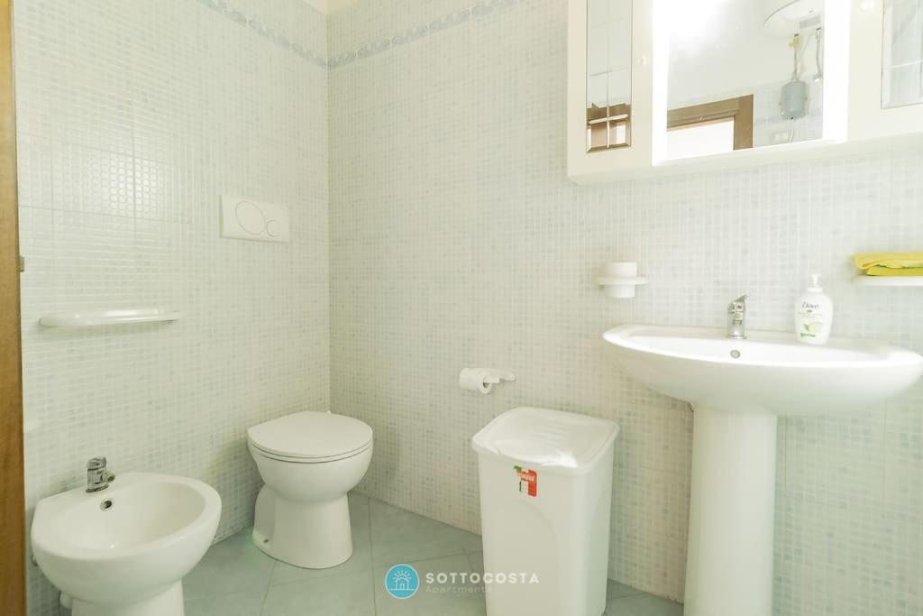 Orchidea Flat - Roca view 3