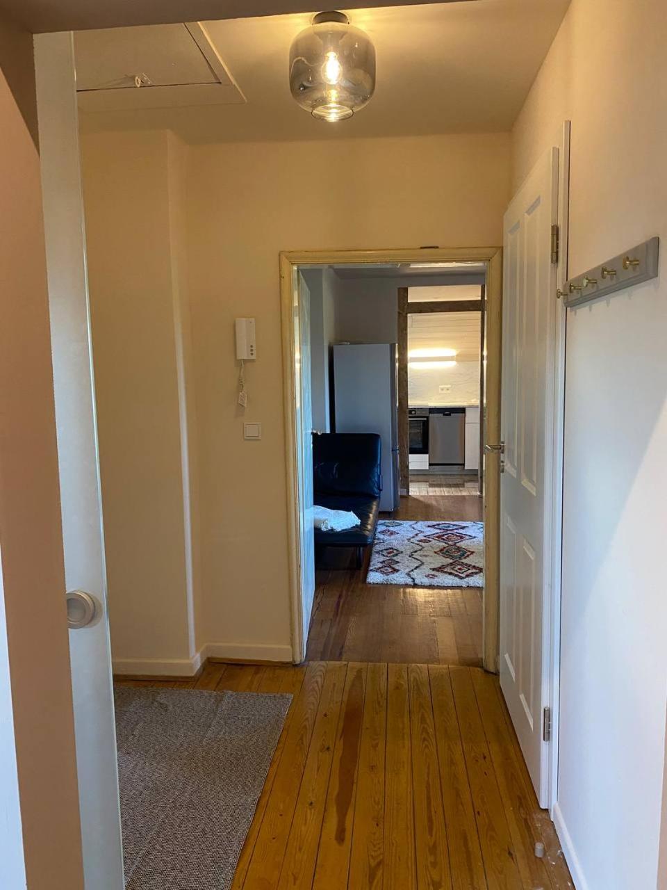 Dachgeschosswohnung in Altbauvilla