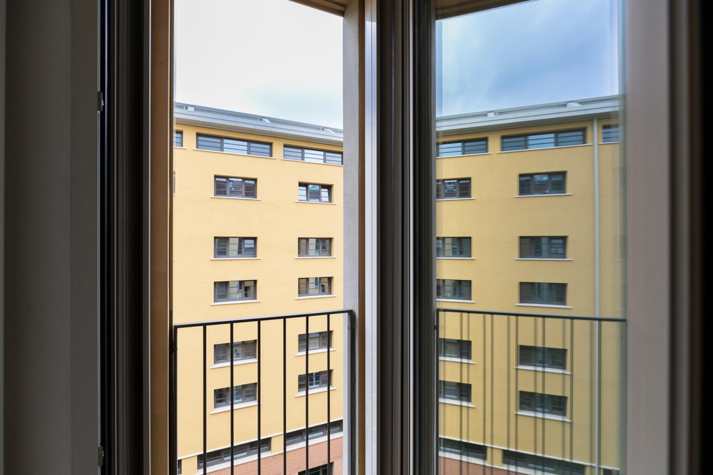 Suzzani 96 - Bicocca Area
