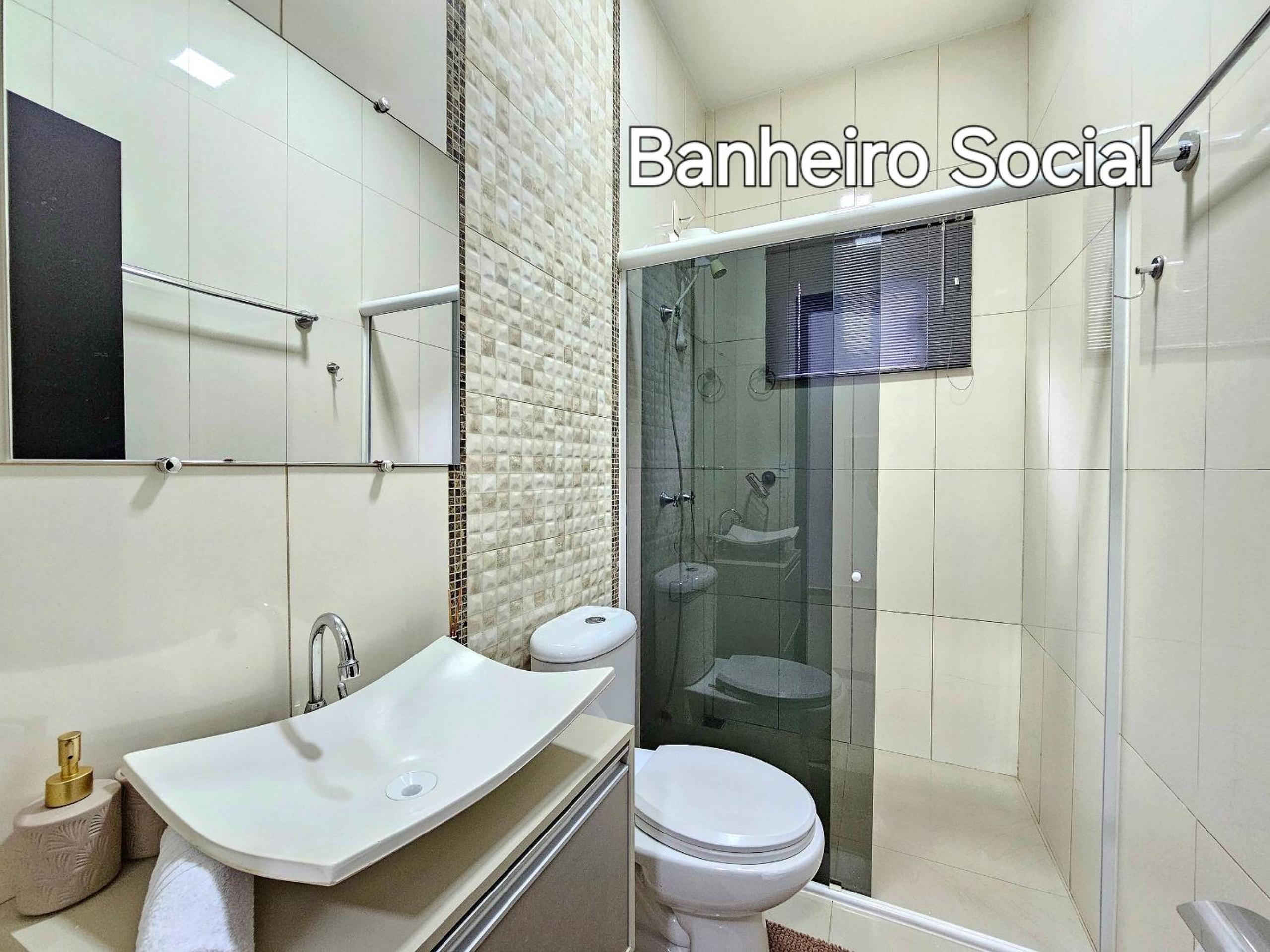 3 Quartos 3 banheiros Piscina prox Paraguai Itaipu