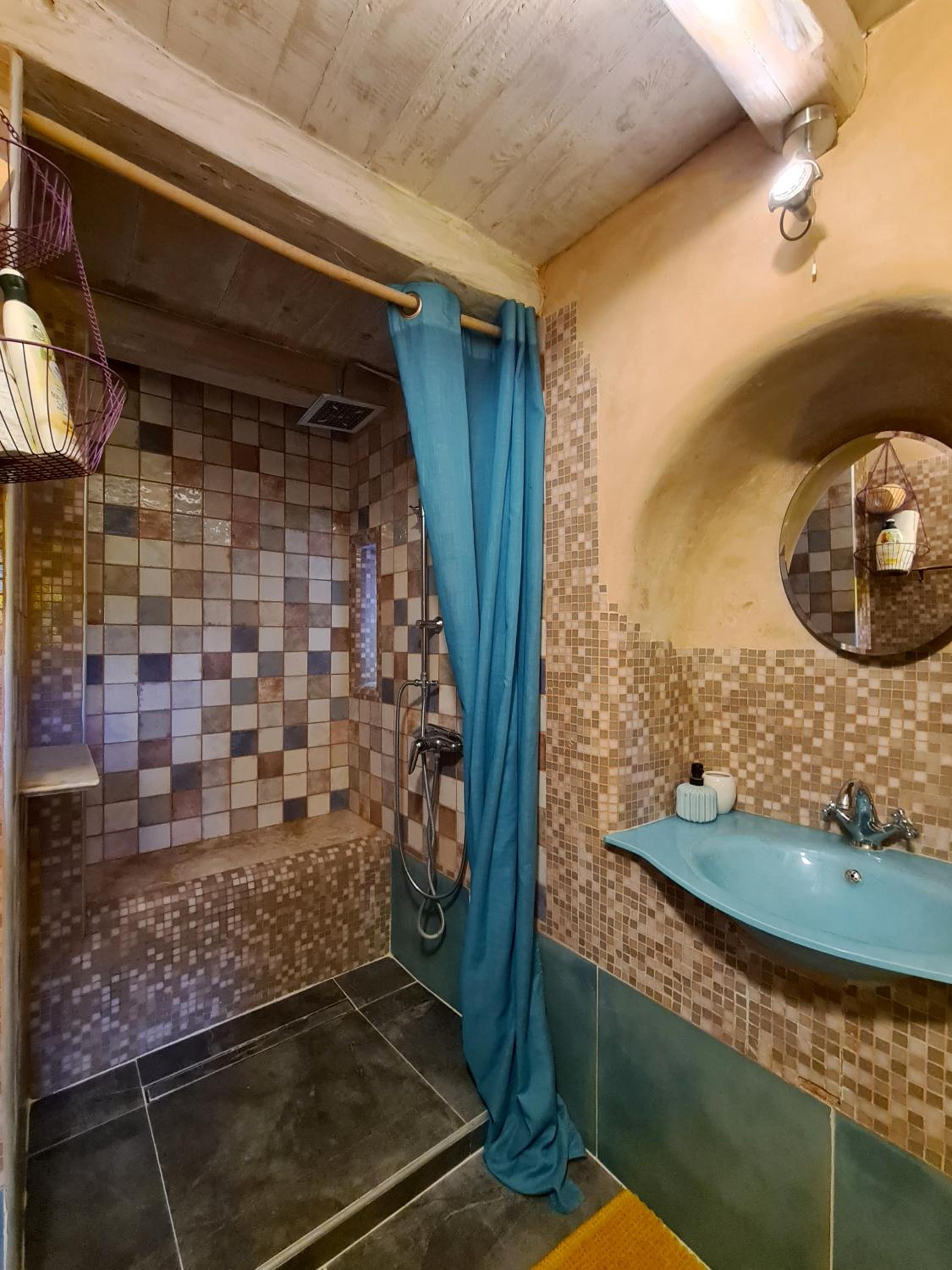 Stonehome Pojata