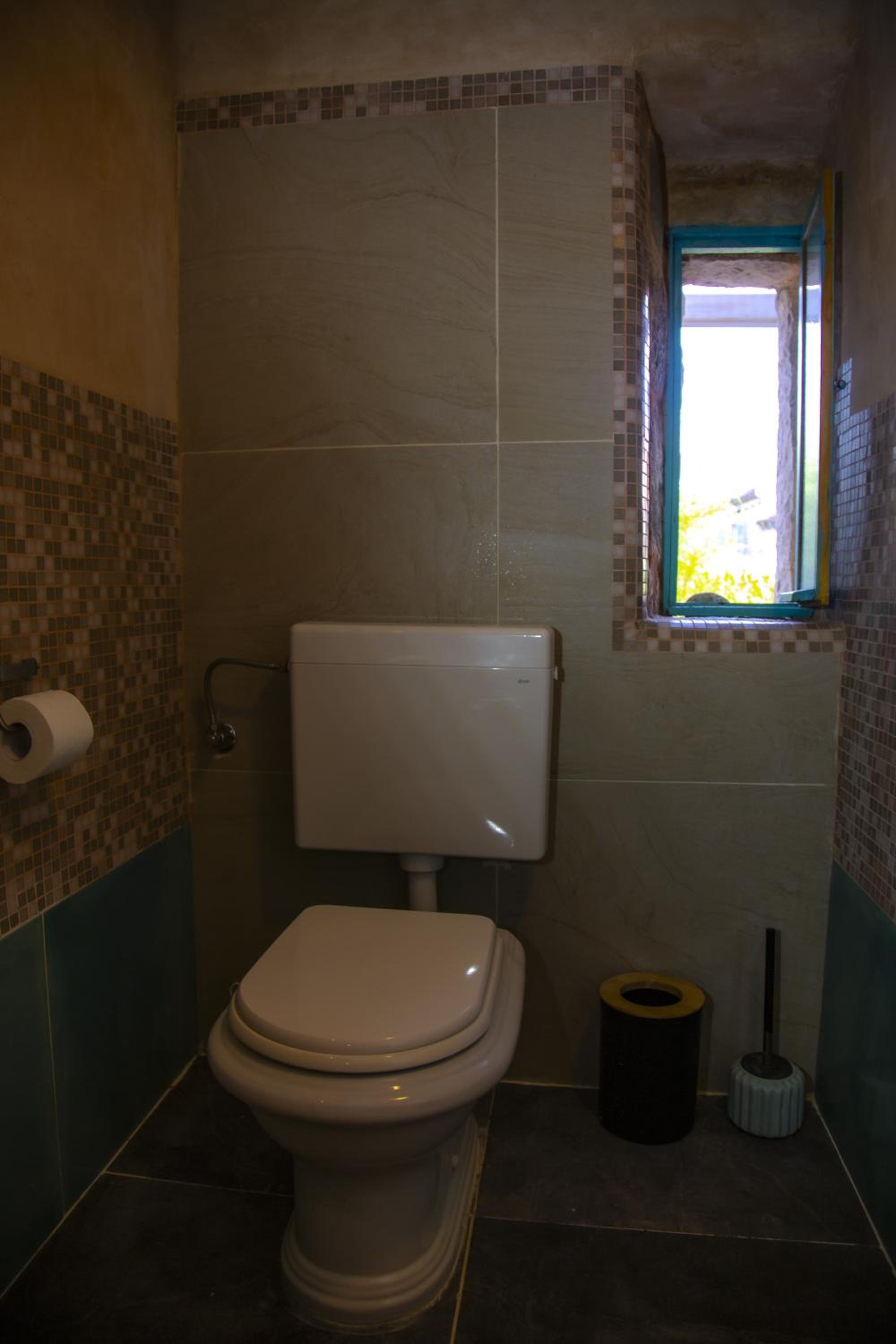 Stonehome Pojata