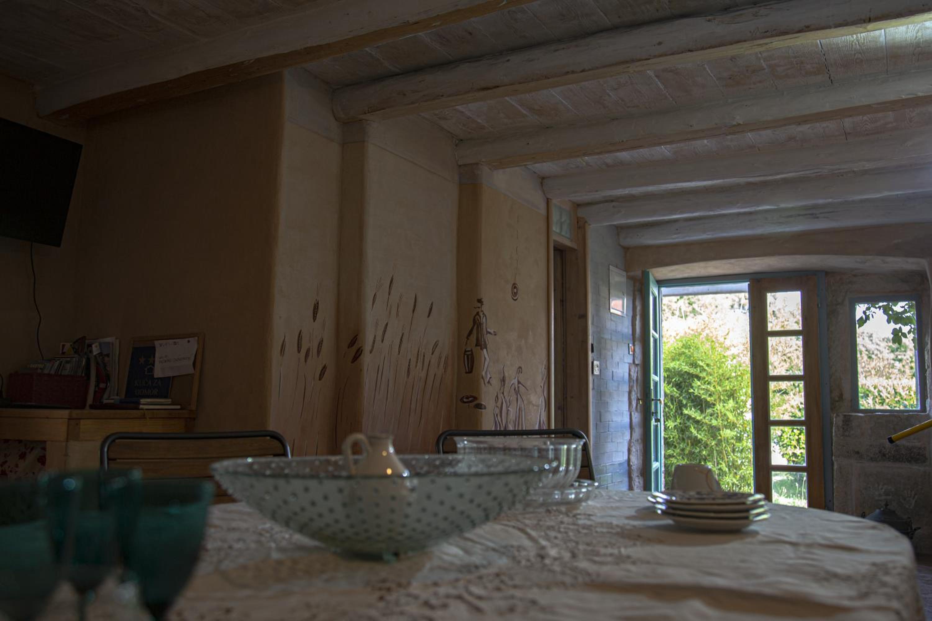 Stonehome Pojata