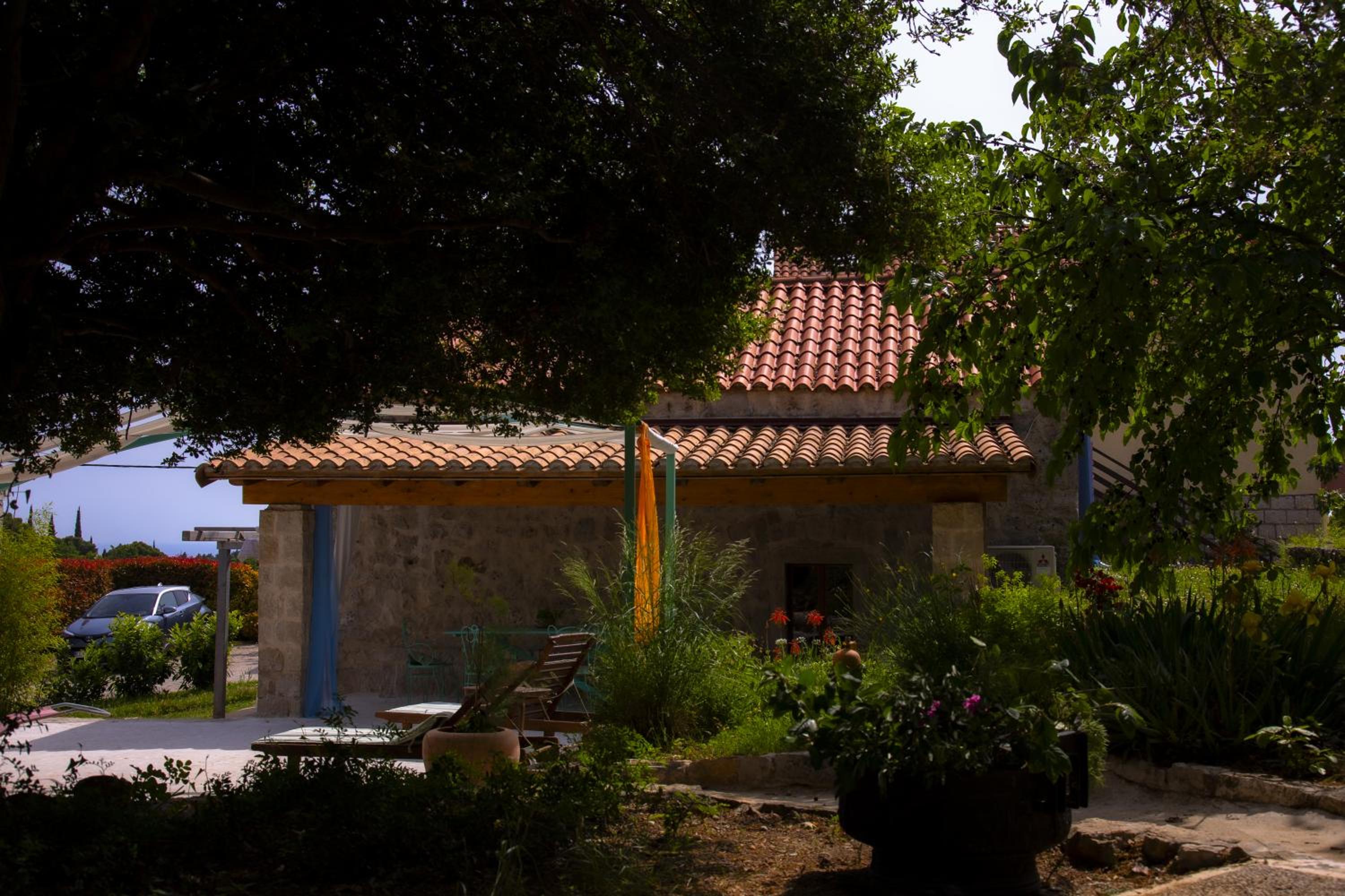 Stonehome Pojata