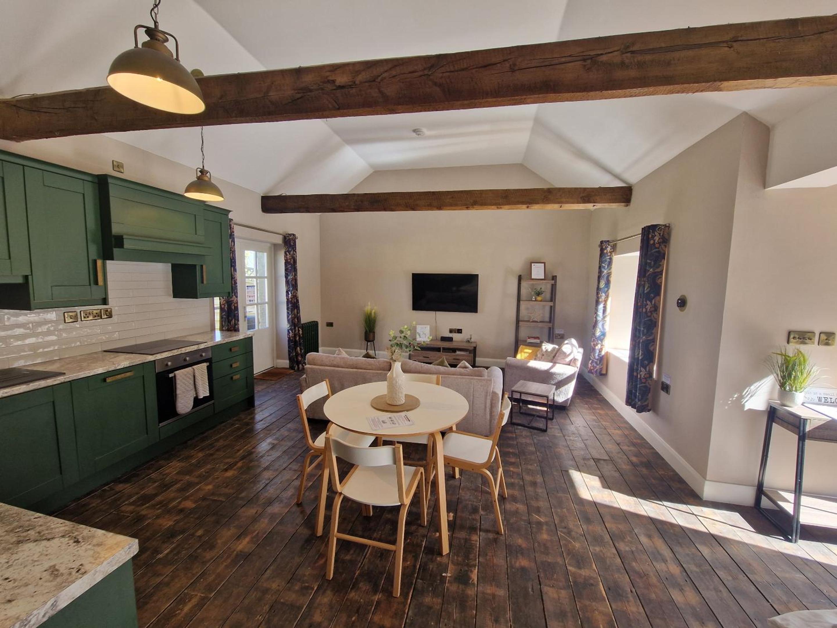 Hawthorn Hollow