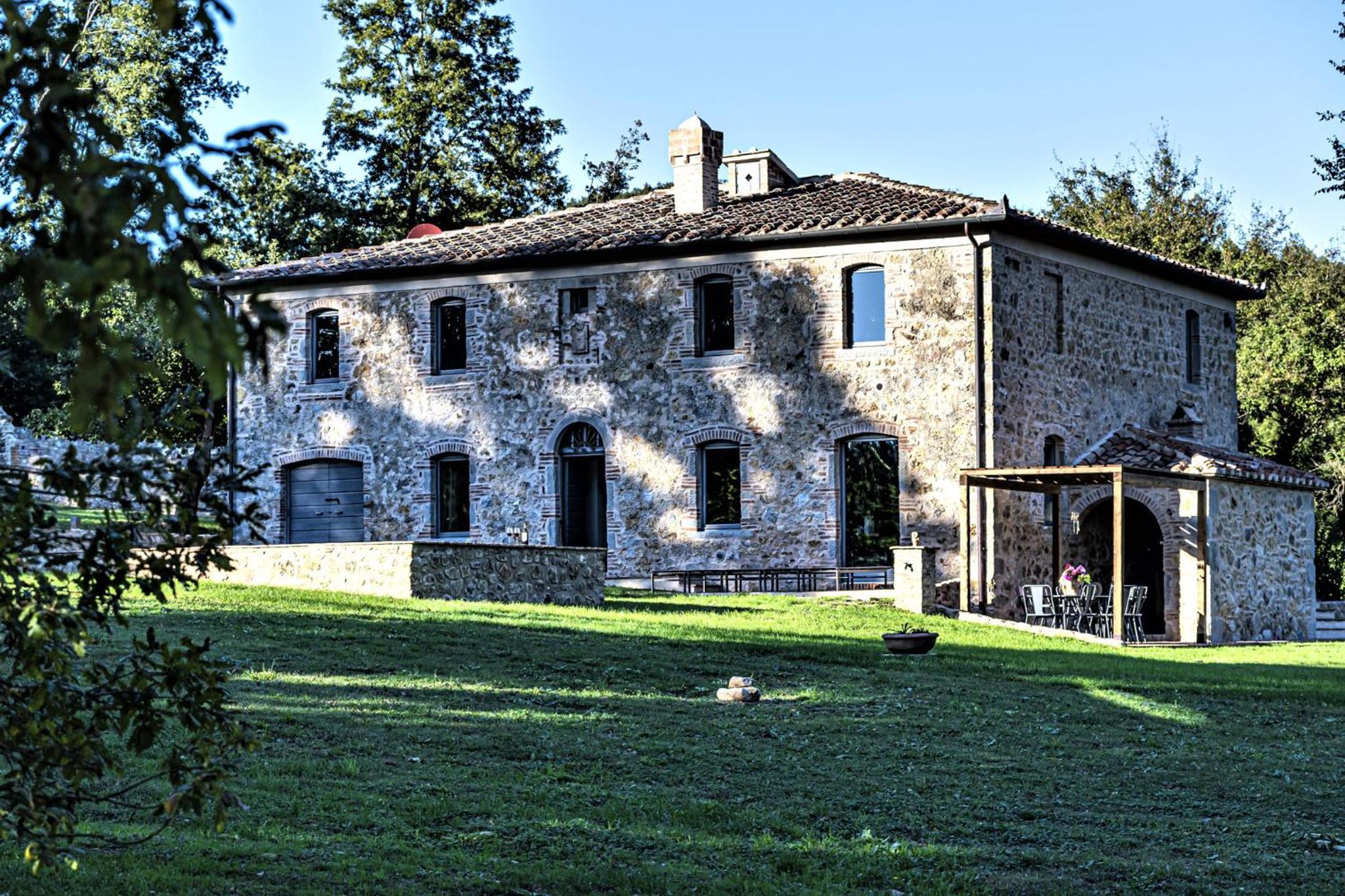 Photo 46