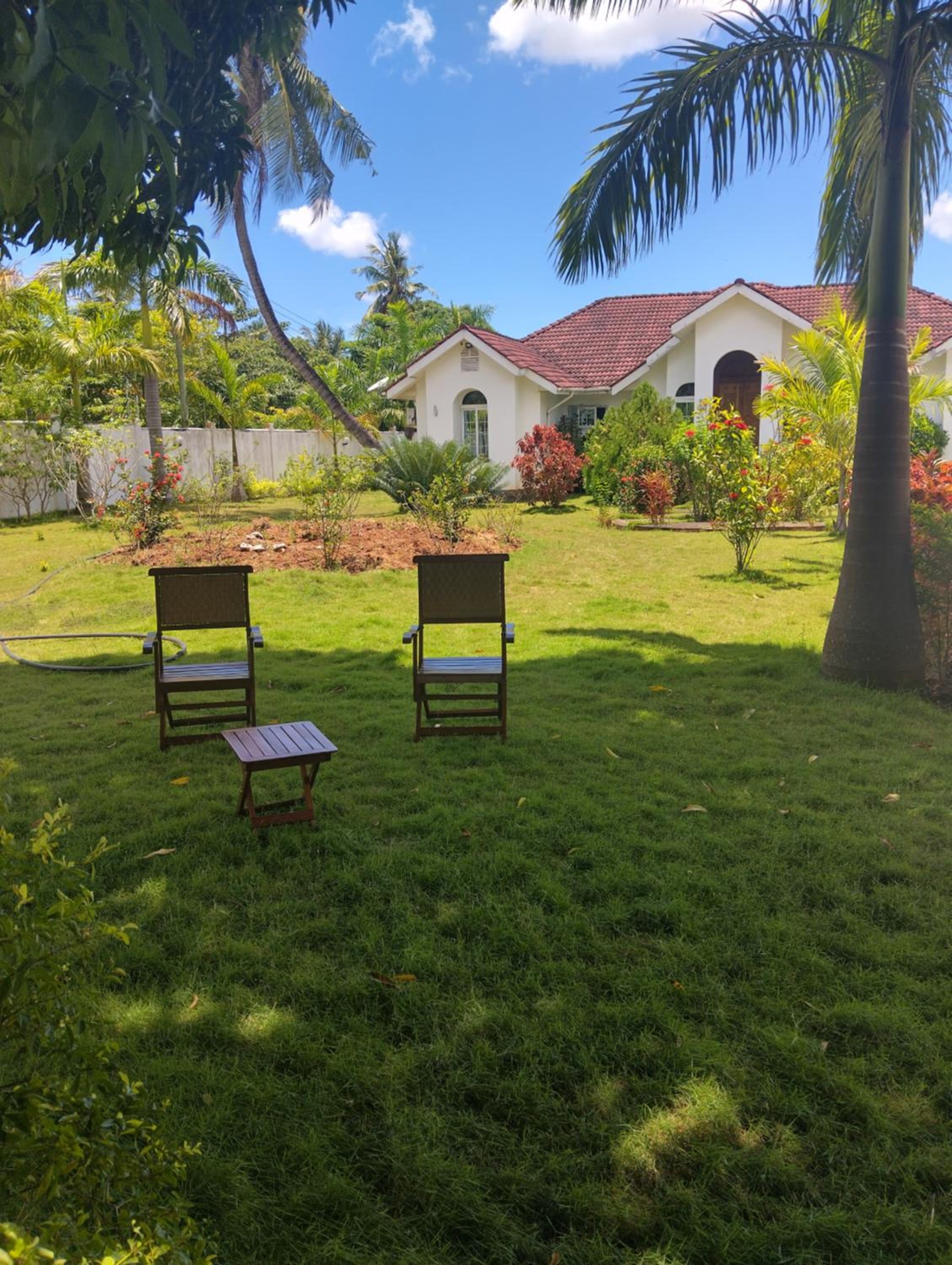 Gantzibar Hideaway view 2
