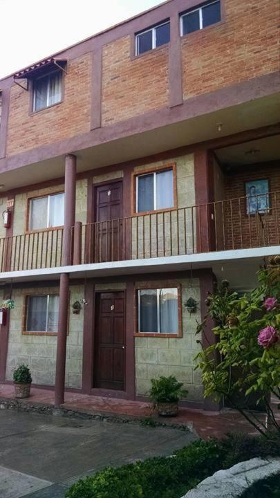 Hotel Villas Kerendarhú - Image 1