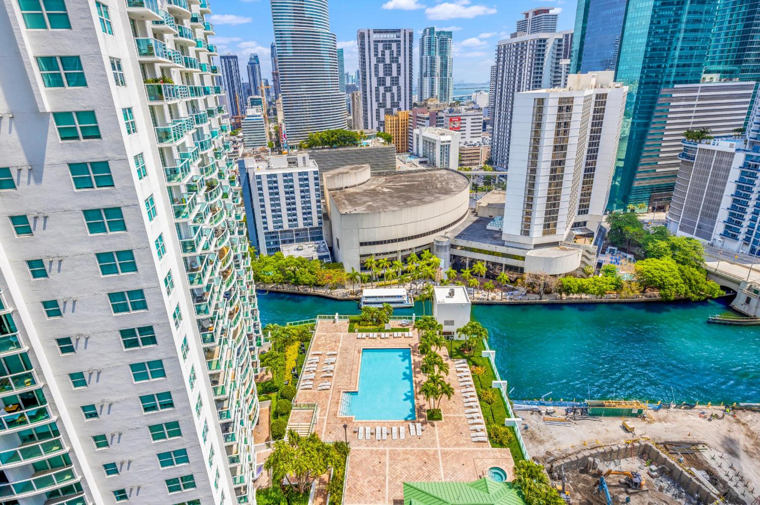Brickell Breezeway - Oceanview Bi-level Loft #1507