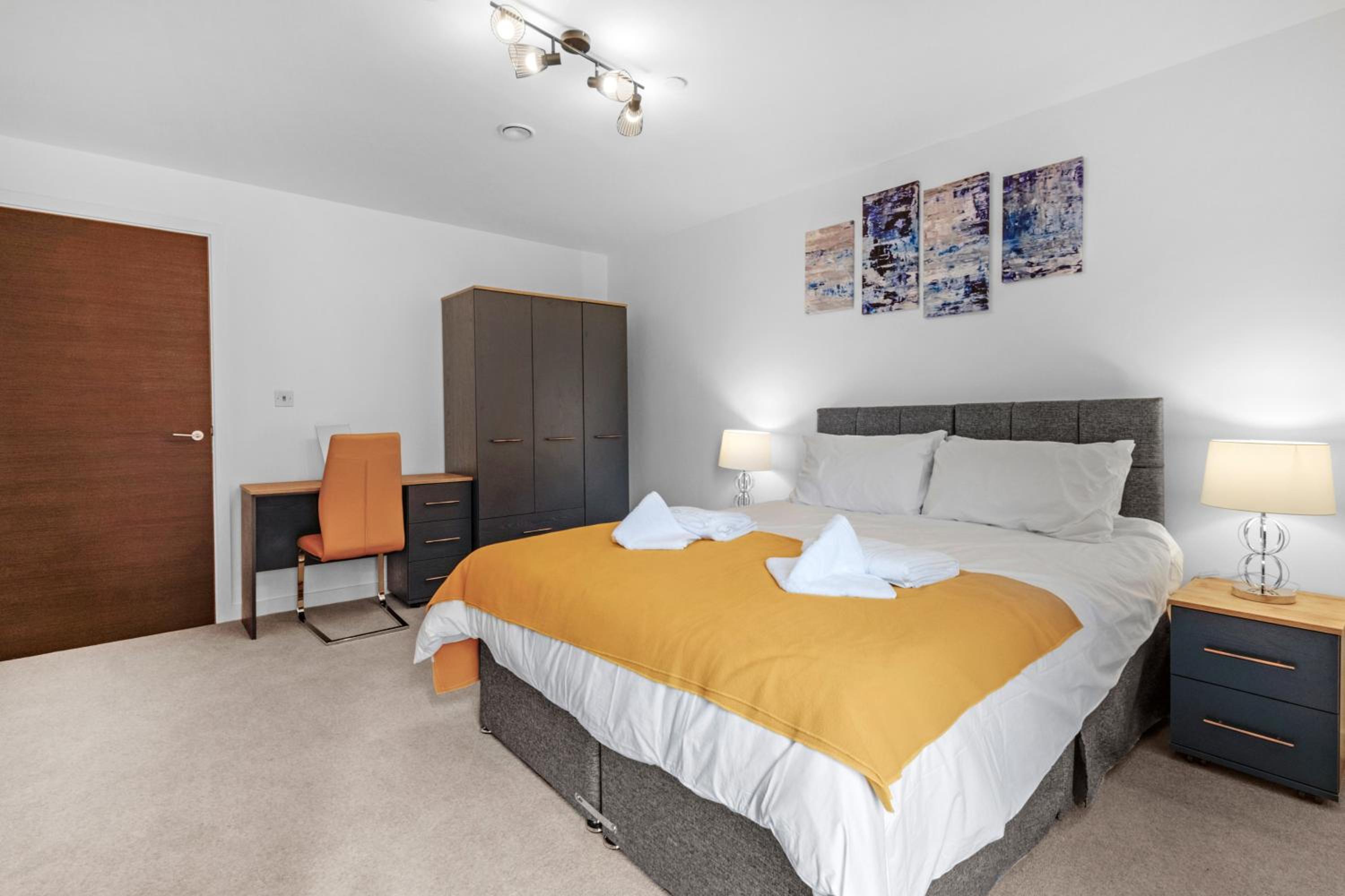 Invergate Apartment York sleeps 4