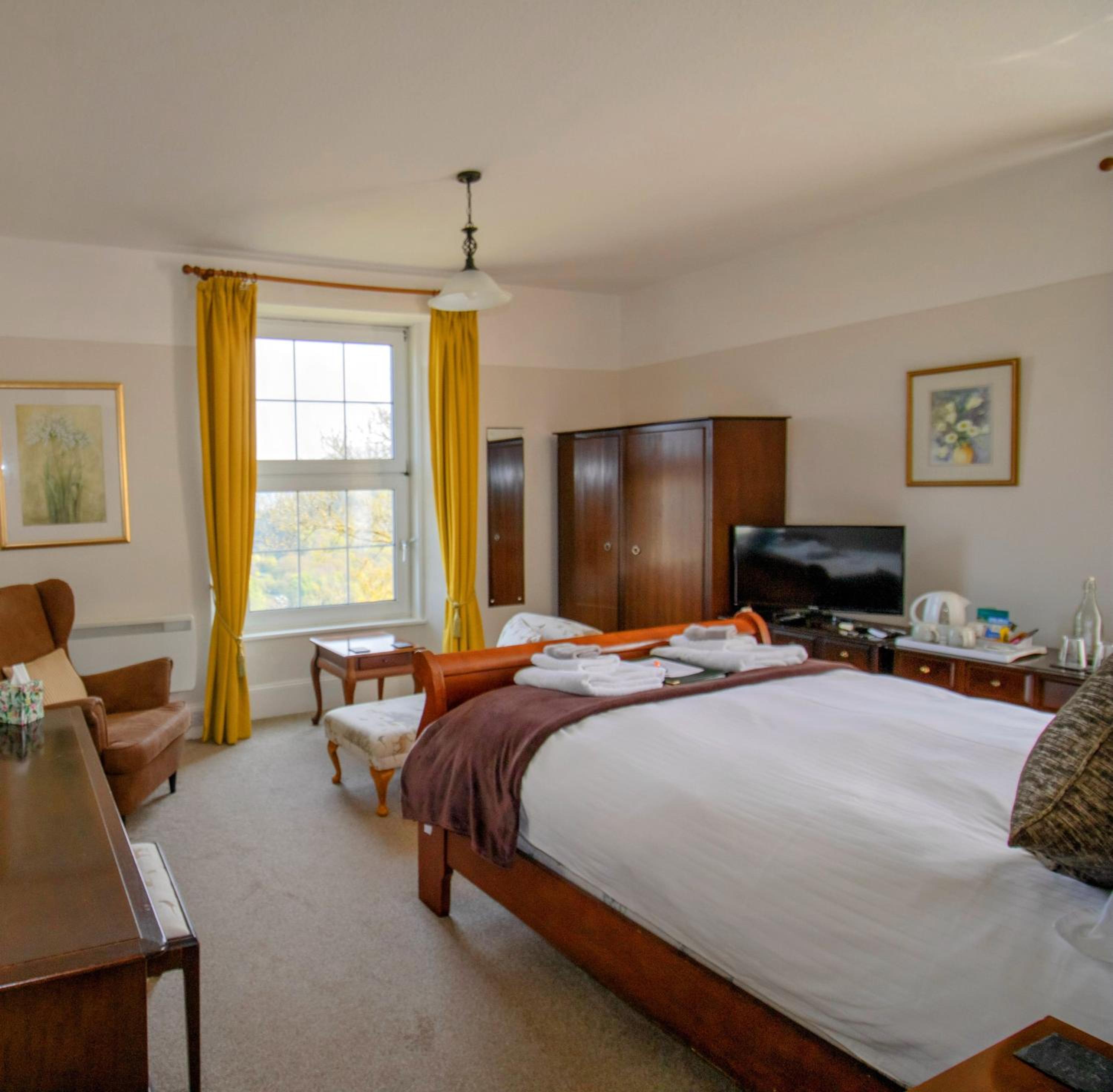 Lynton Vacations - Sinai House - Property Image 32