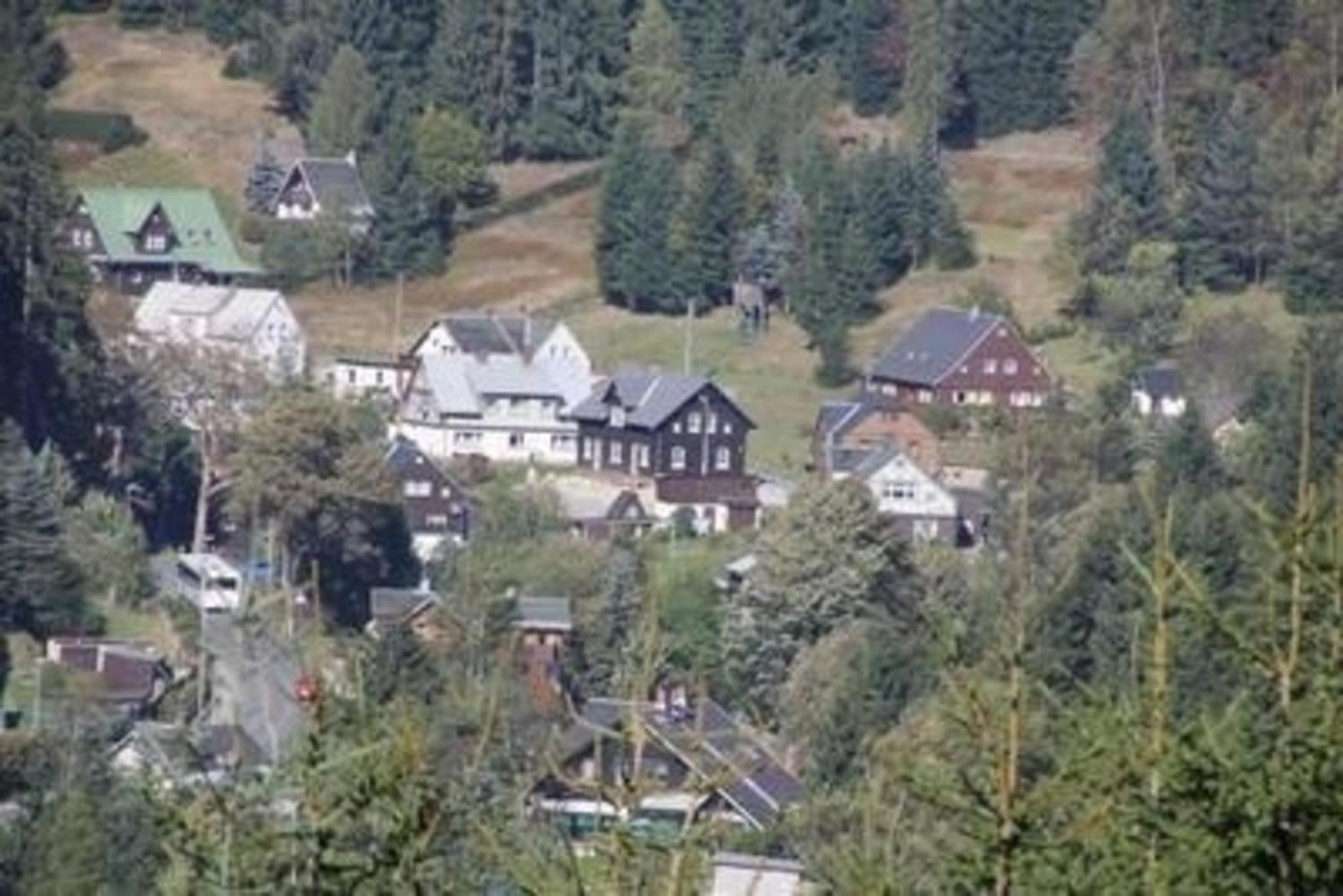 Ferienhaus in Klingenthal mit Terrasse, Grill und Garten