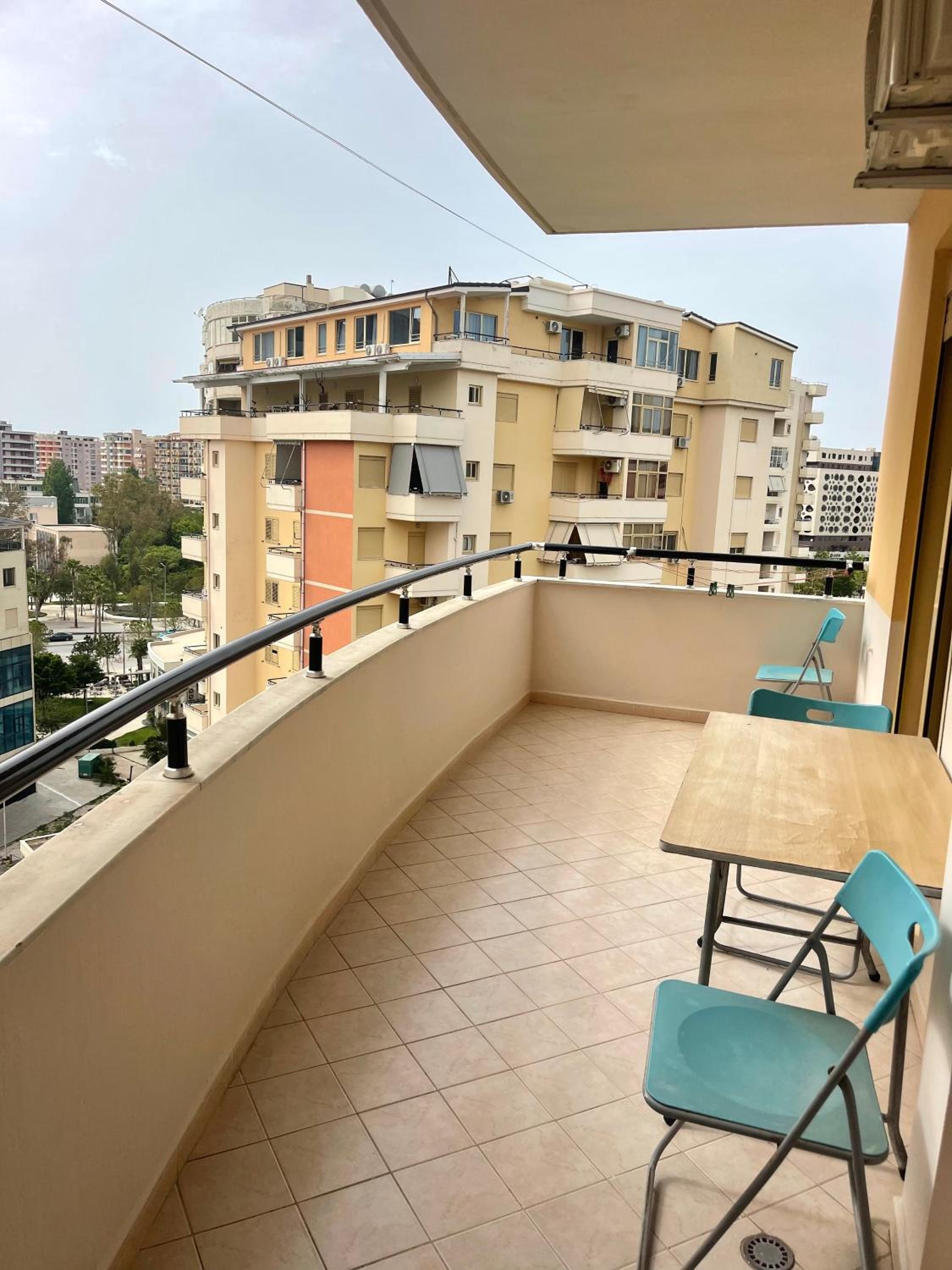 Deni Apartment