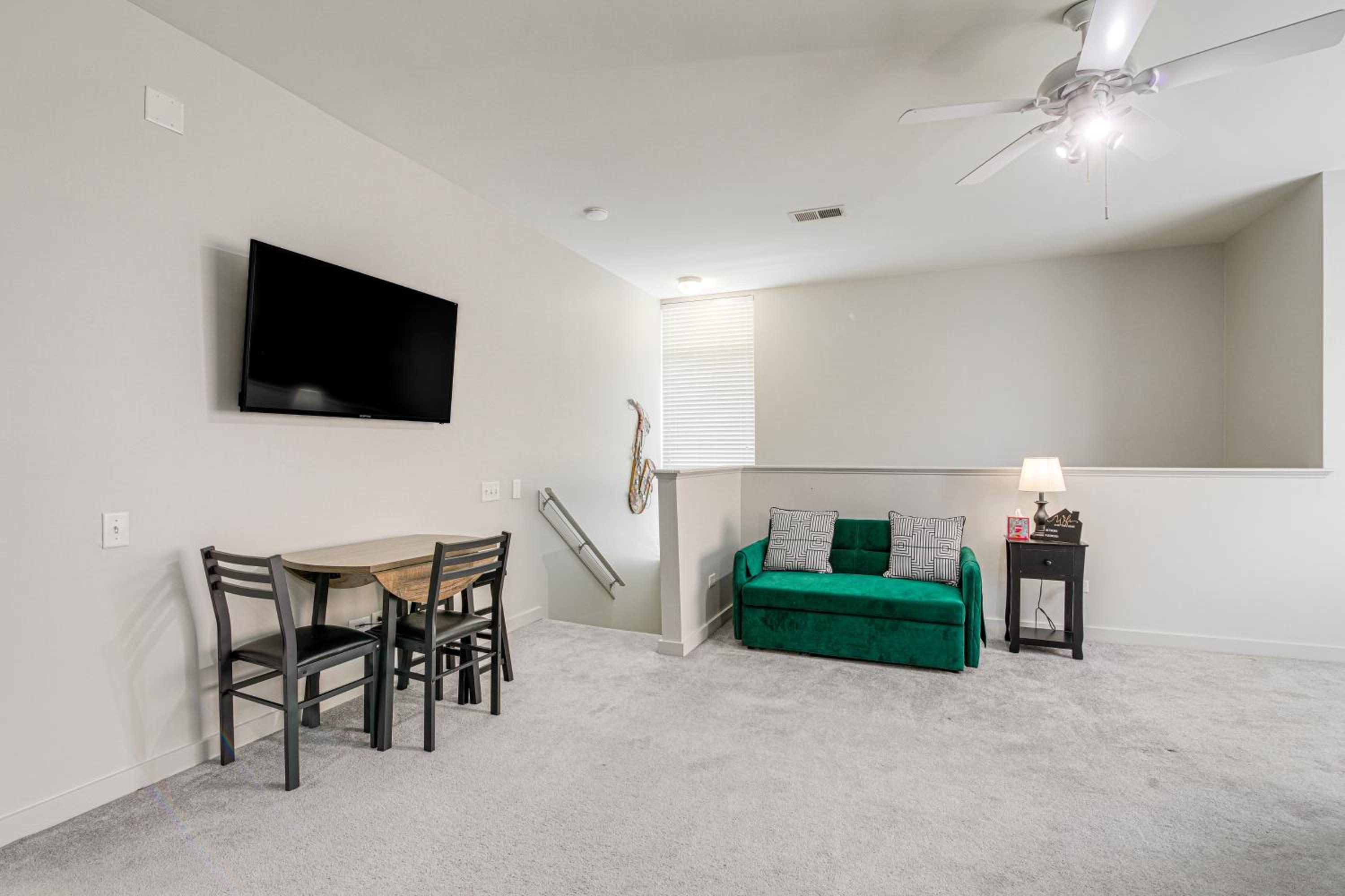WFH-Friendly Memphis Studio Near Hospitals and Dtwn!