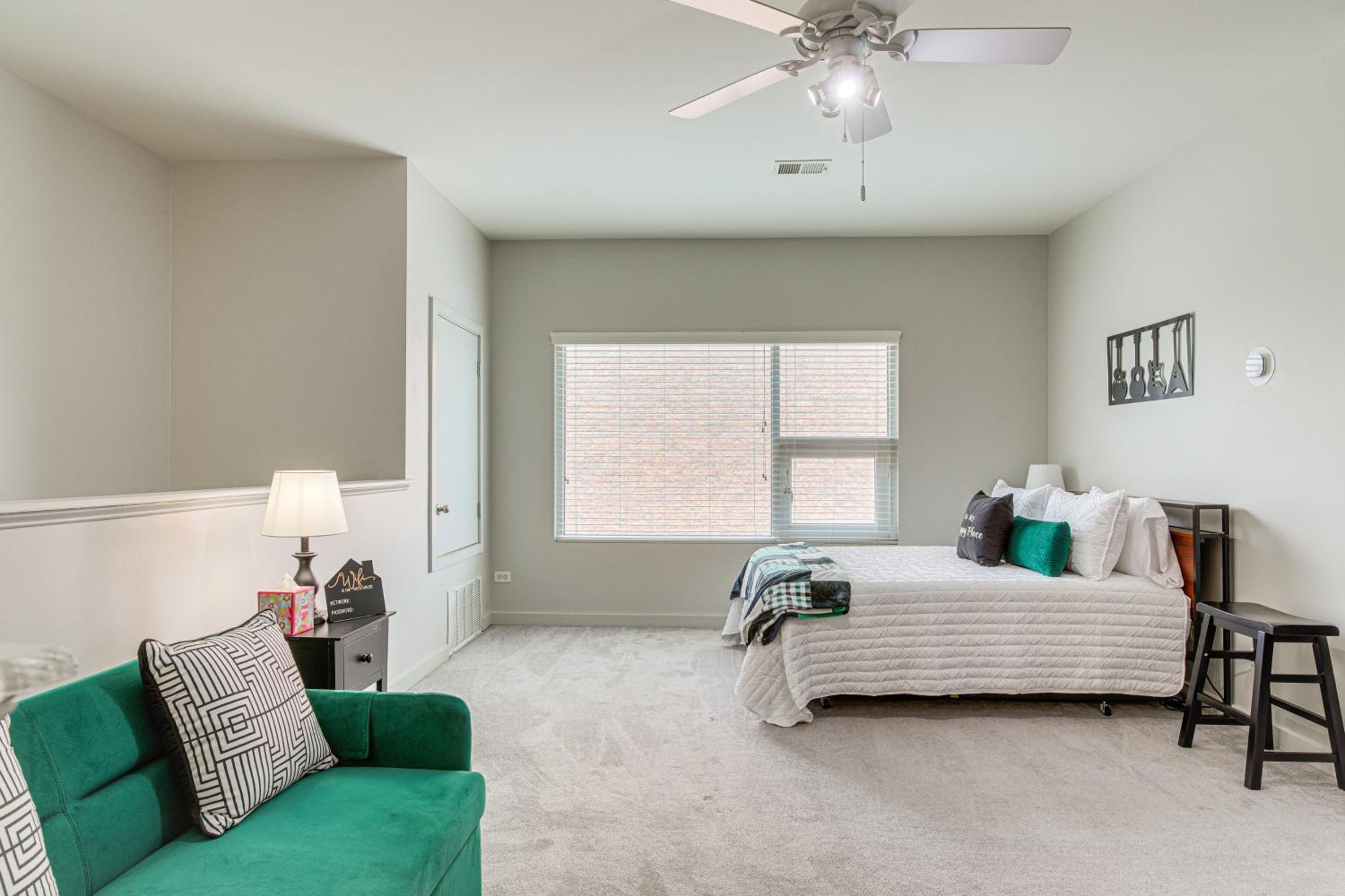 WFH-Friendly Memphis Studio Near Hospitals and Dtwn!