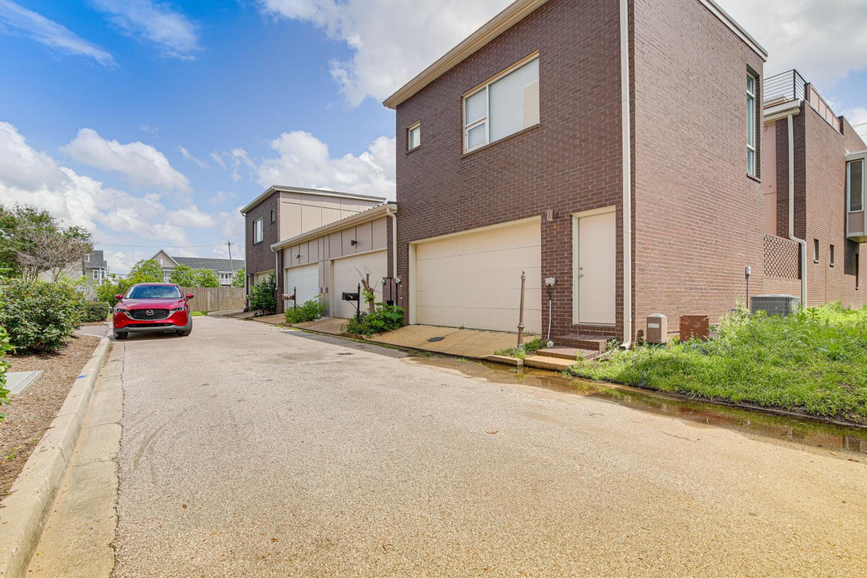 WFH-Friendly Memphis Studio Near Hospitals and Dtwn!