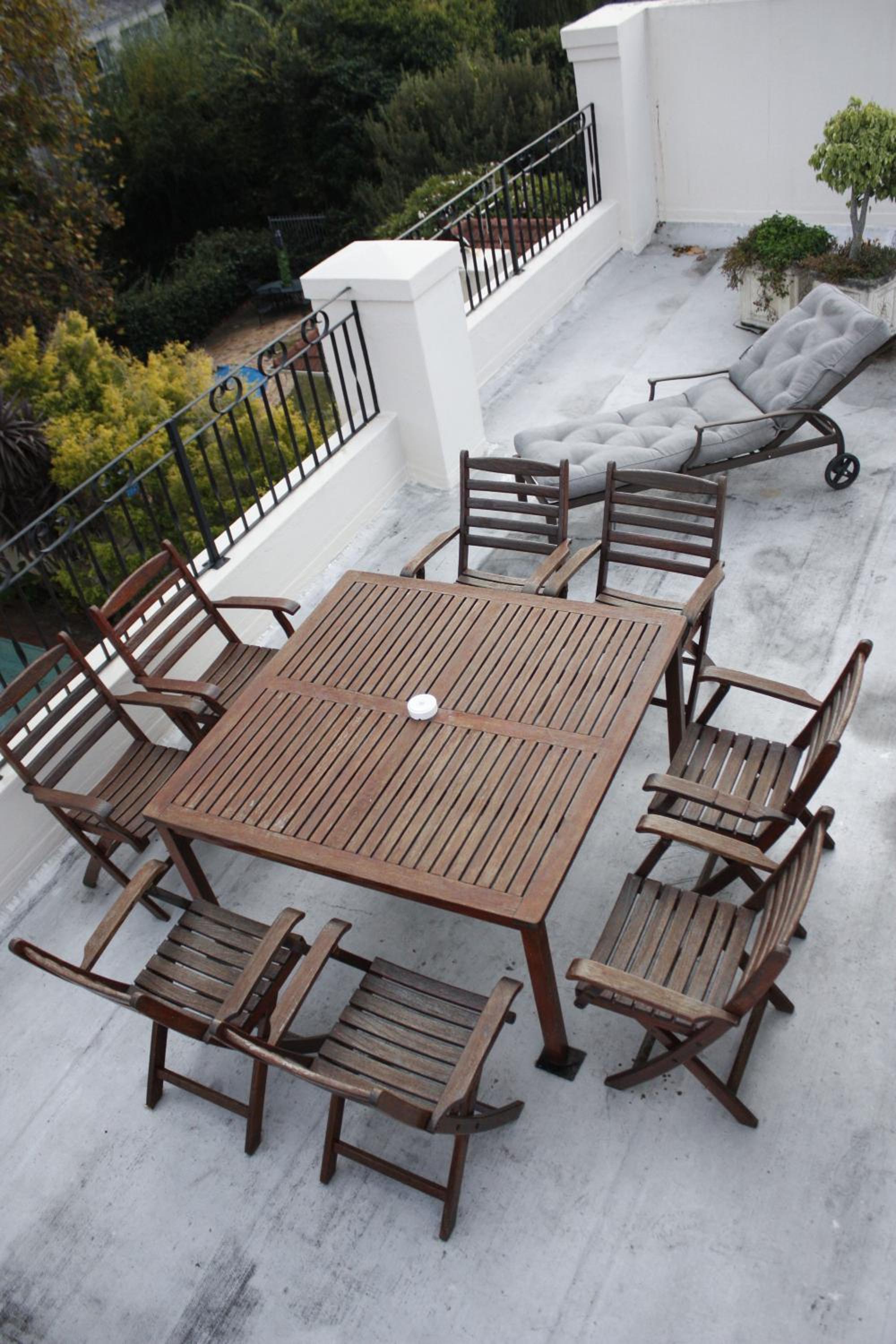 Riversong Guest House