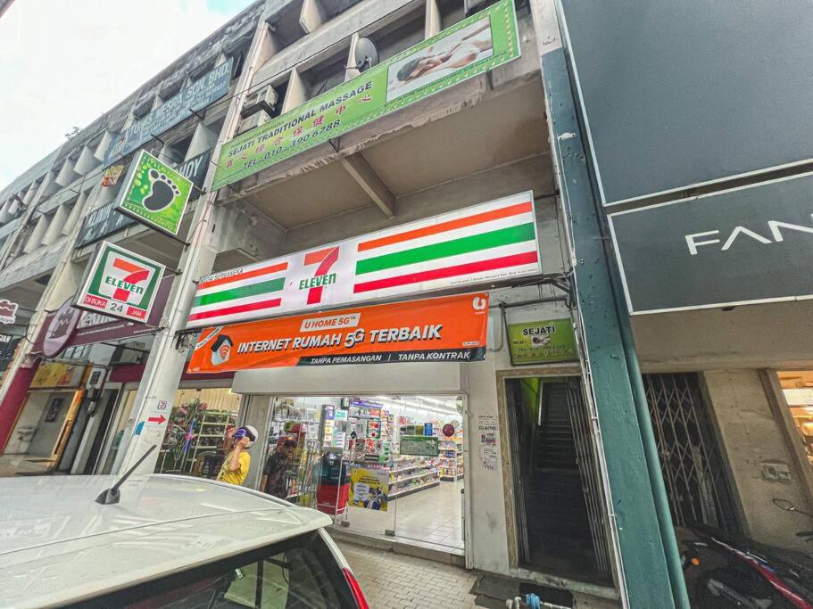KUALA LUMPUR, Near MRT, 1-3pax, Bathtub