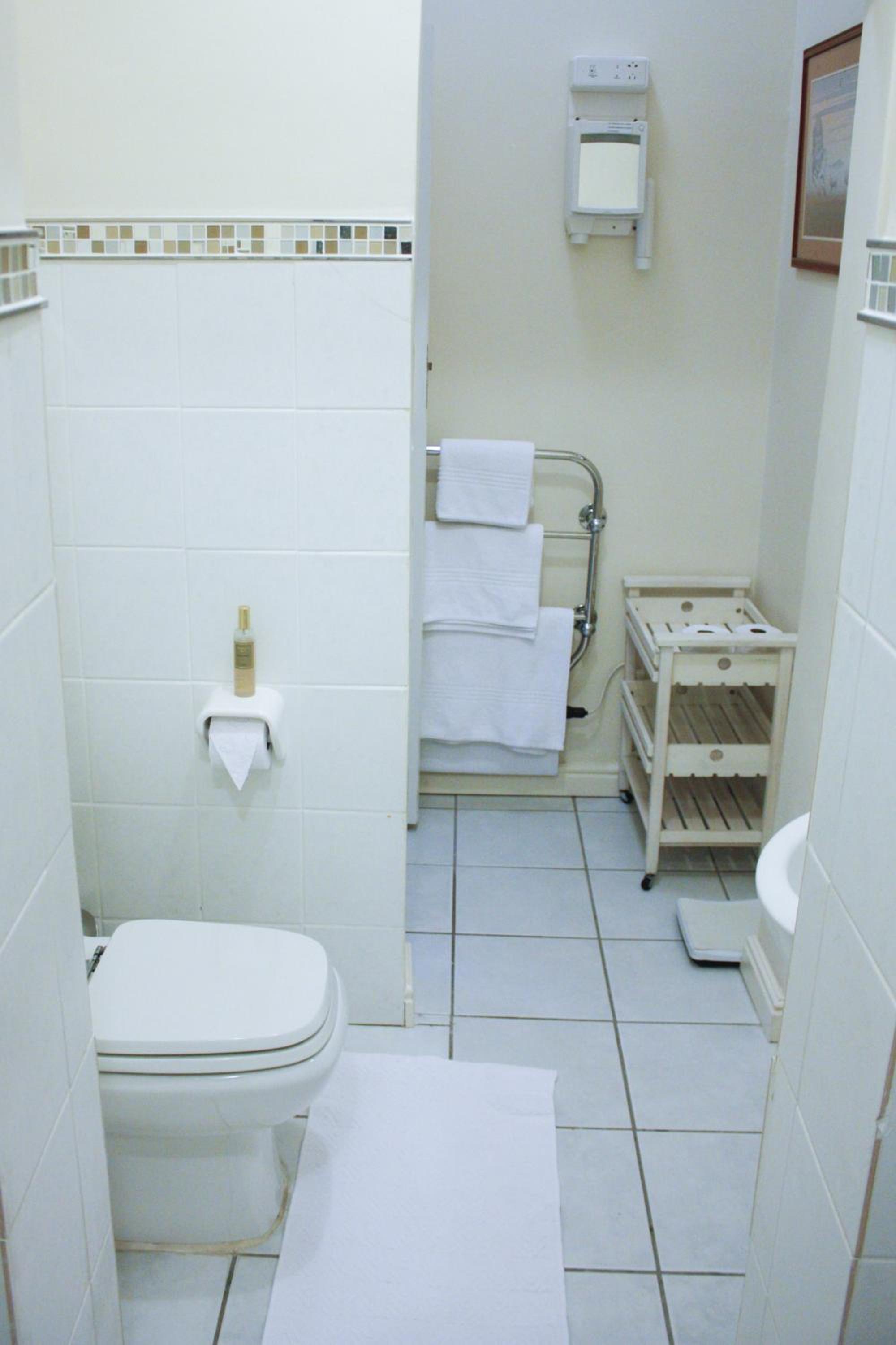 Riversong Guest House